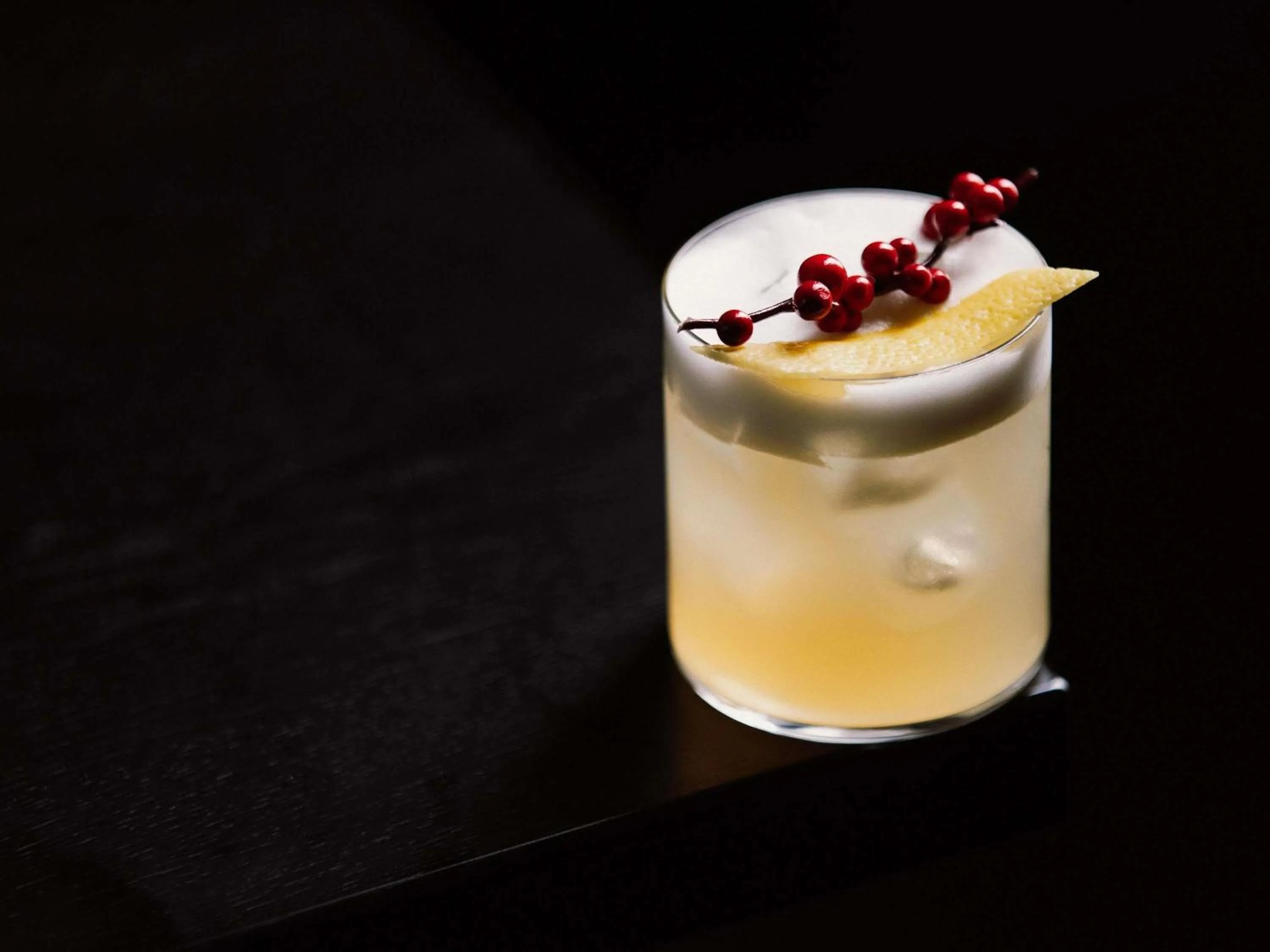 Lounge or bar in Pullman Riga Old Town - Renovated 2025