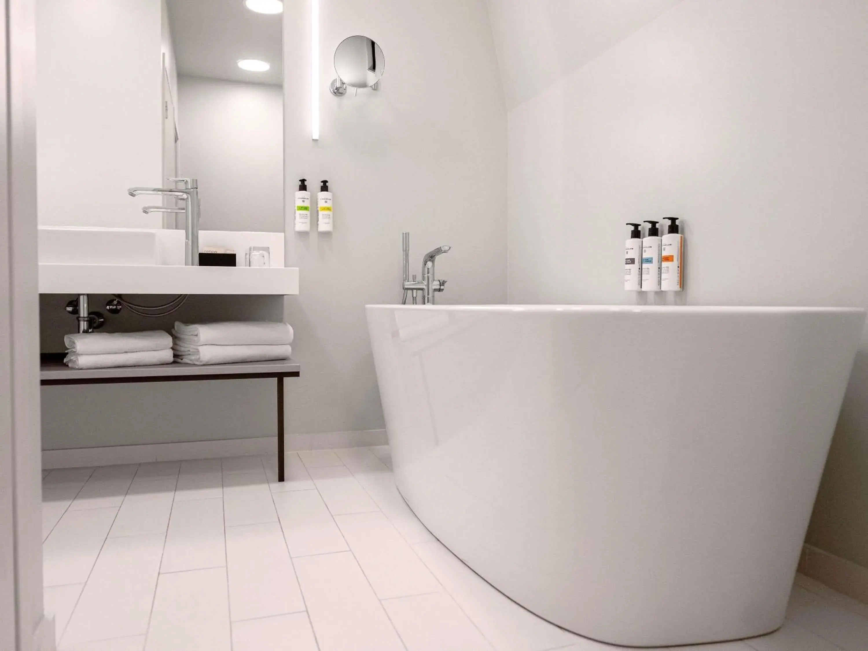 Bedroom in Pullman Riga Old Town - Renovated 2025 Bedroom in Pullman Riga Old Town - Renovated 2025