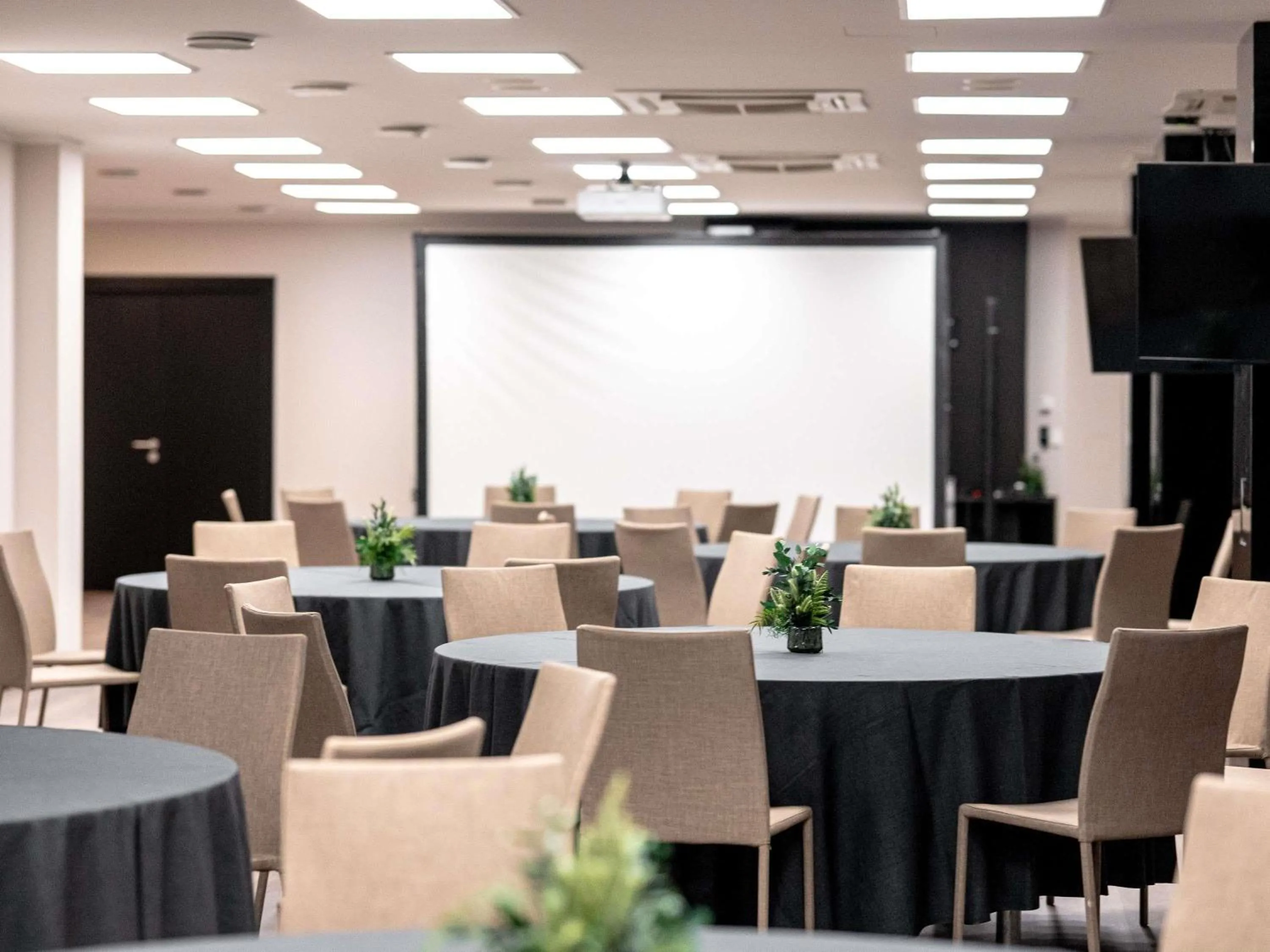 Meeting/conference room in Pullman Riga Old Town - Renovated 2025