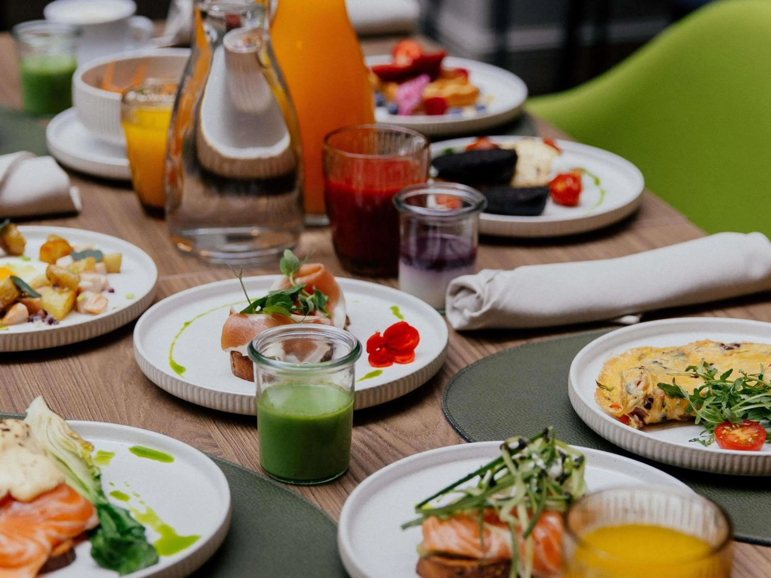 Breakfast in Pullman Riga Old Town - Renovated 2025