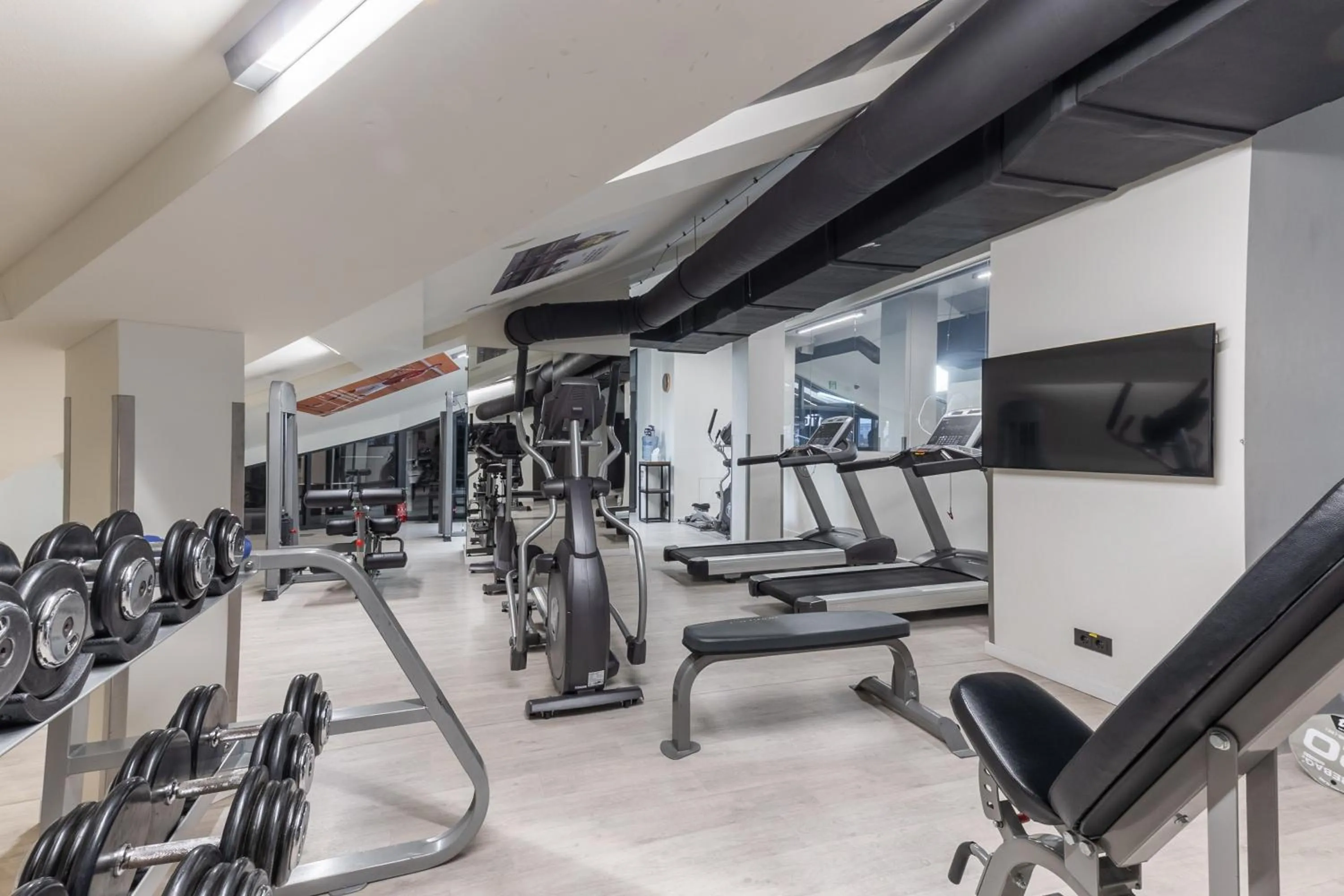 Fitness centre/facilities in Pullman Riga Old Town - Renovated 2025