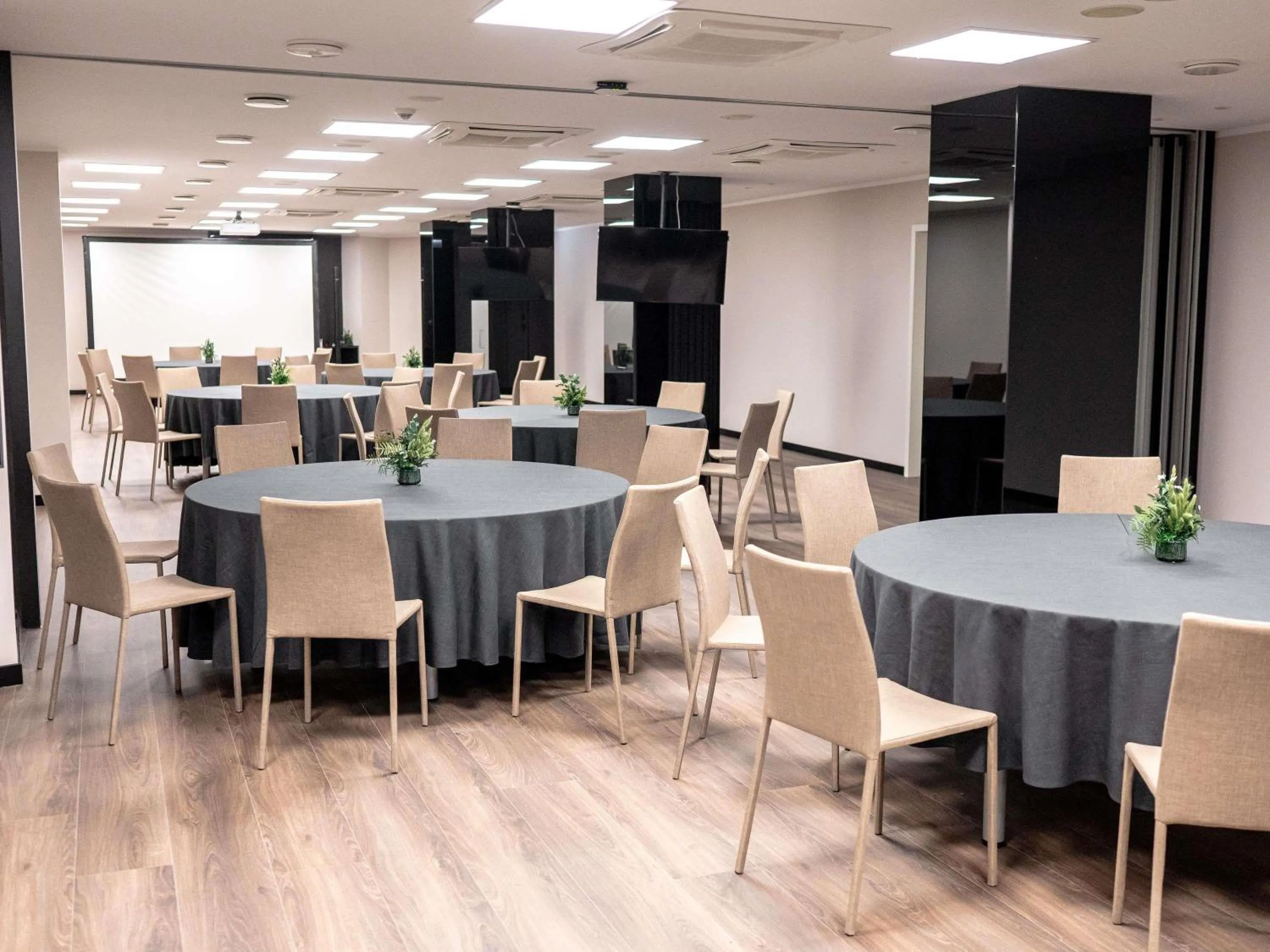 Meeting/conference room in Pullman Riga Old Town - Renovated 2025