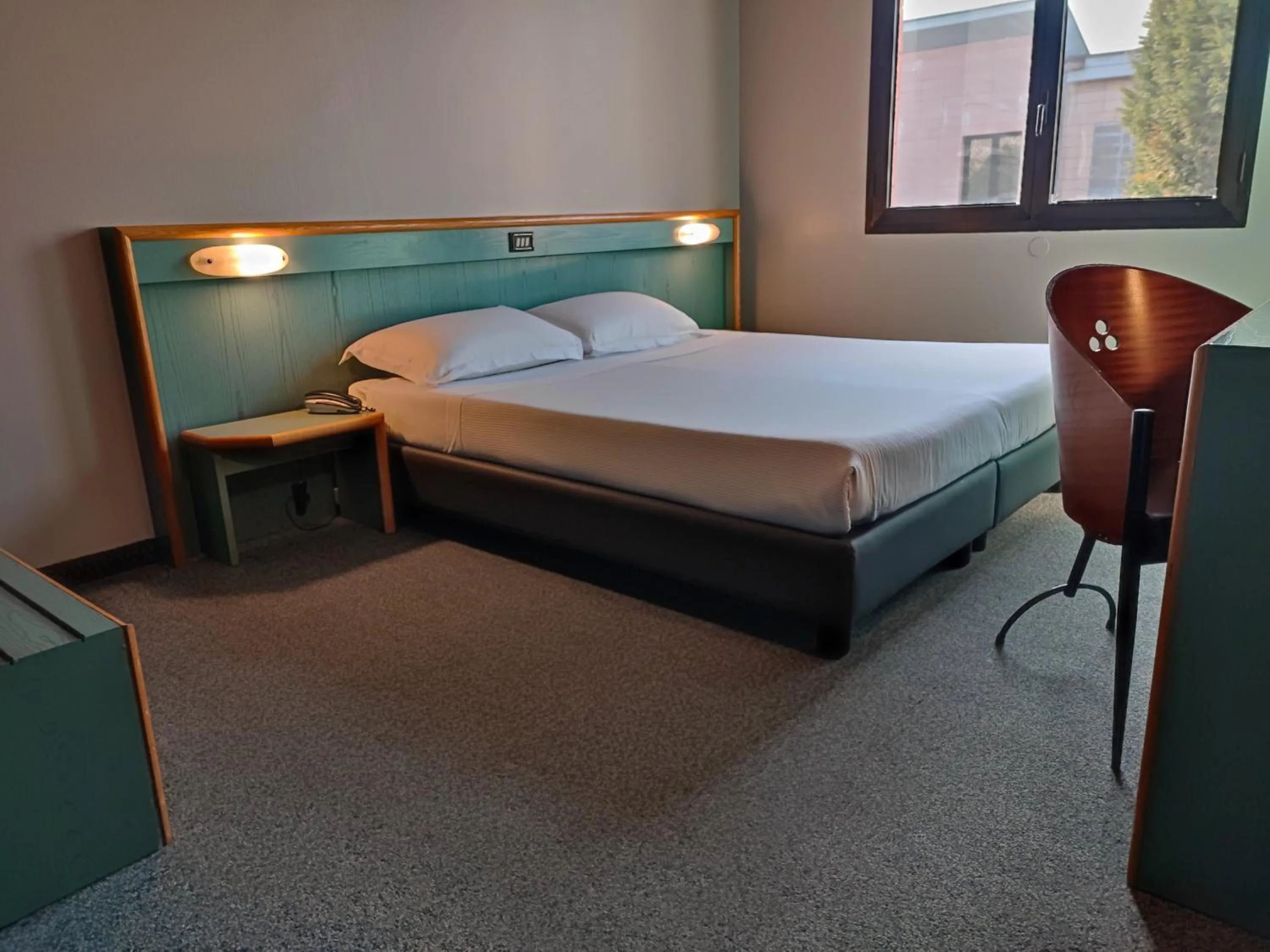 Bedroom, Bed in Stay Hotel