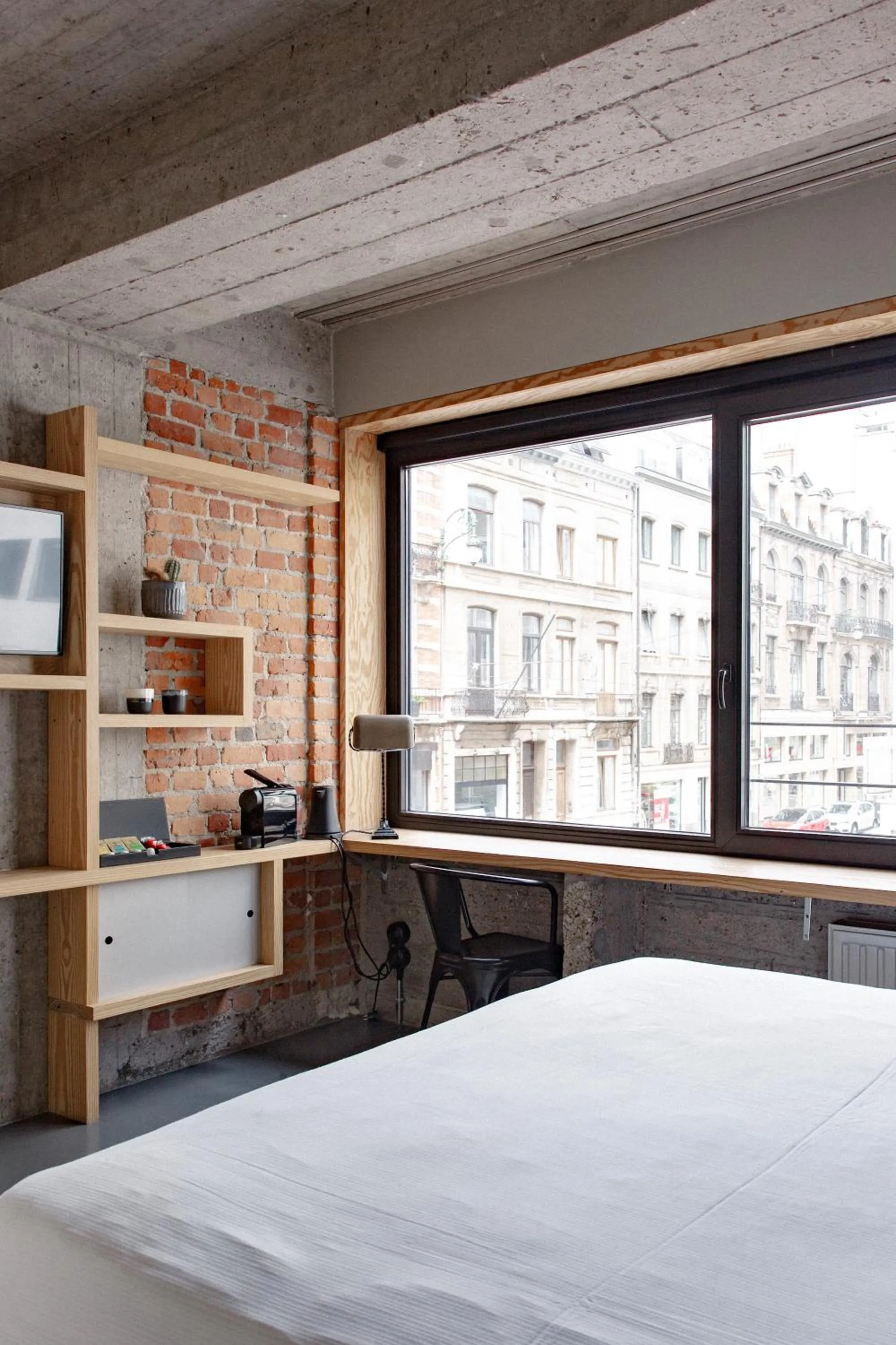 View (from property/room), Bed in JAM Brussels