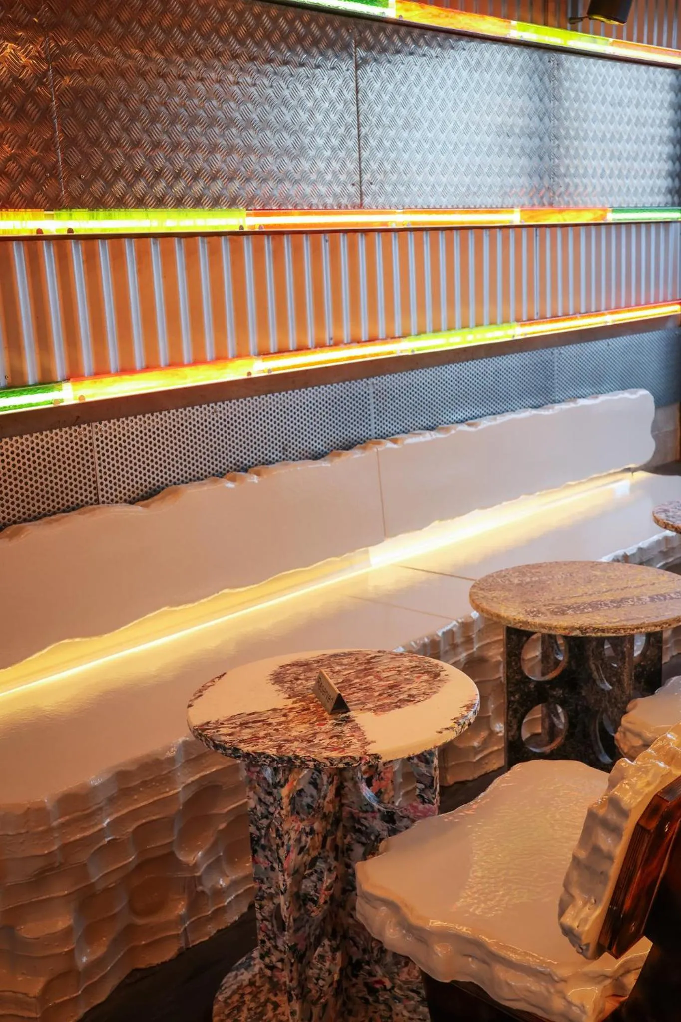 Lounge or bar in JAM Brussels