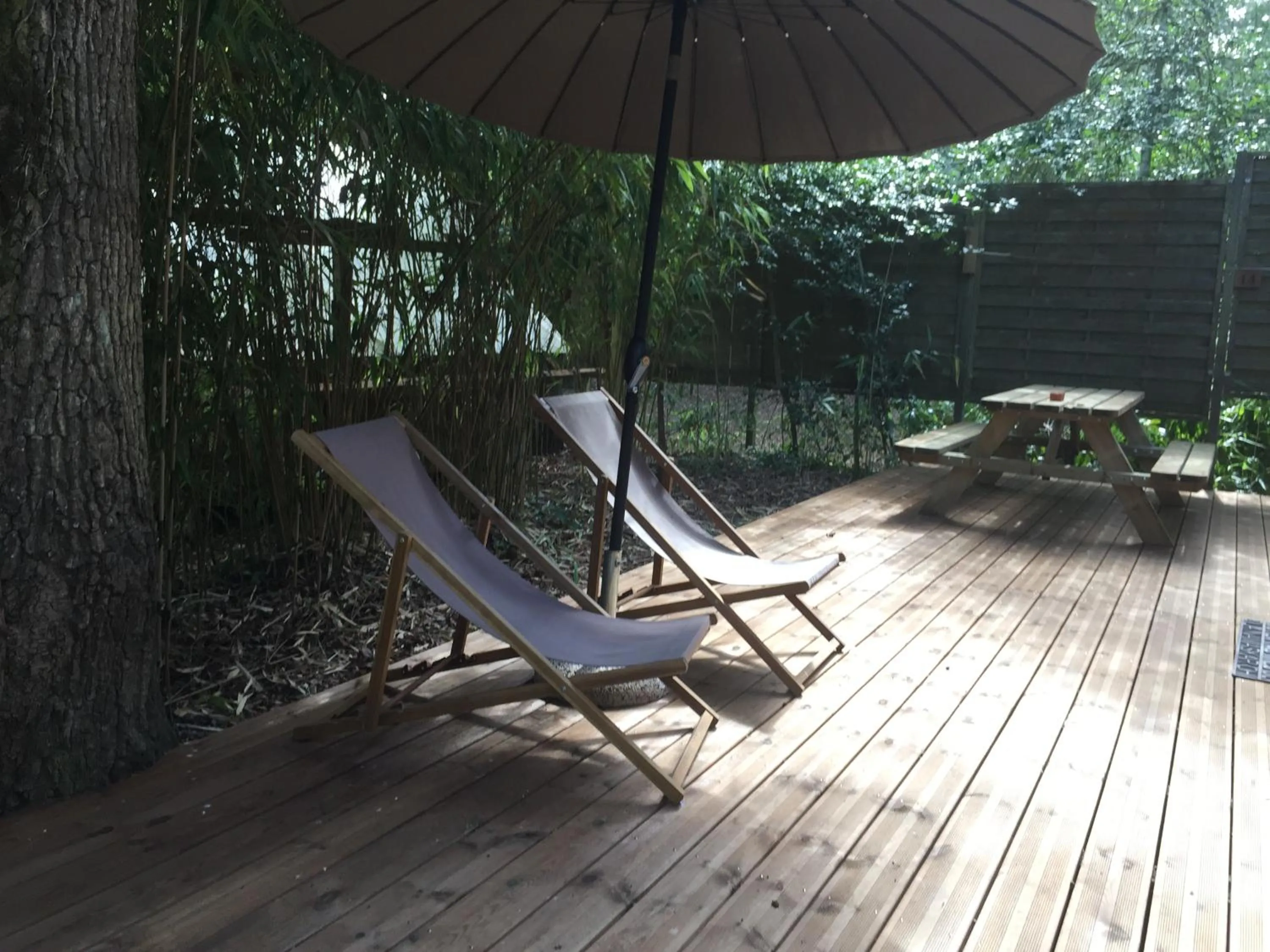 Garden view in Lodging Le Lac