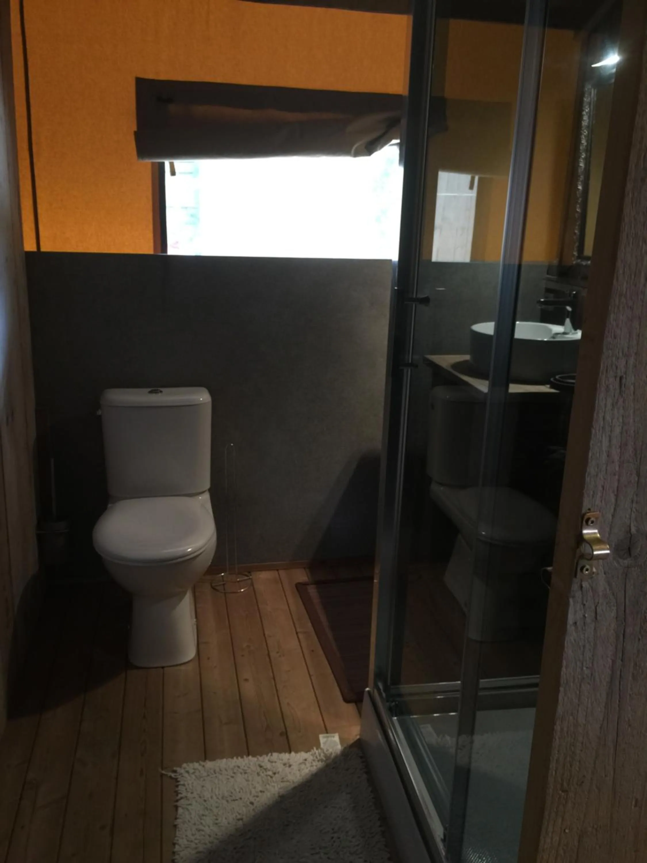 Bathroom in Lodging Le Lac
