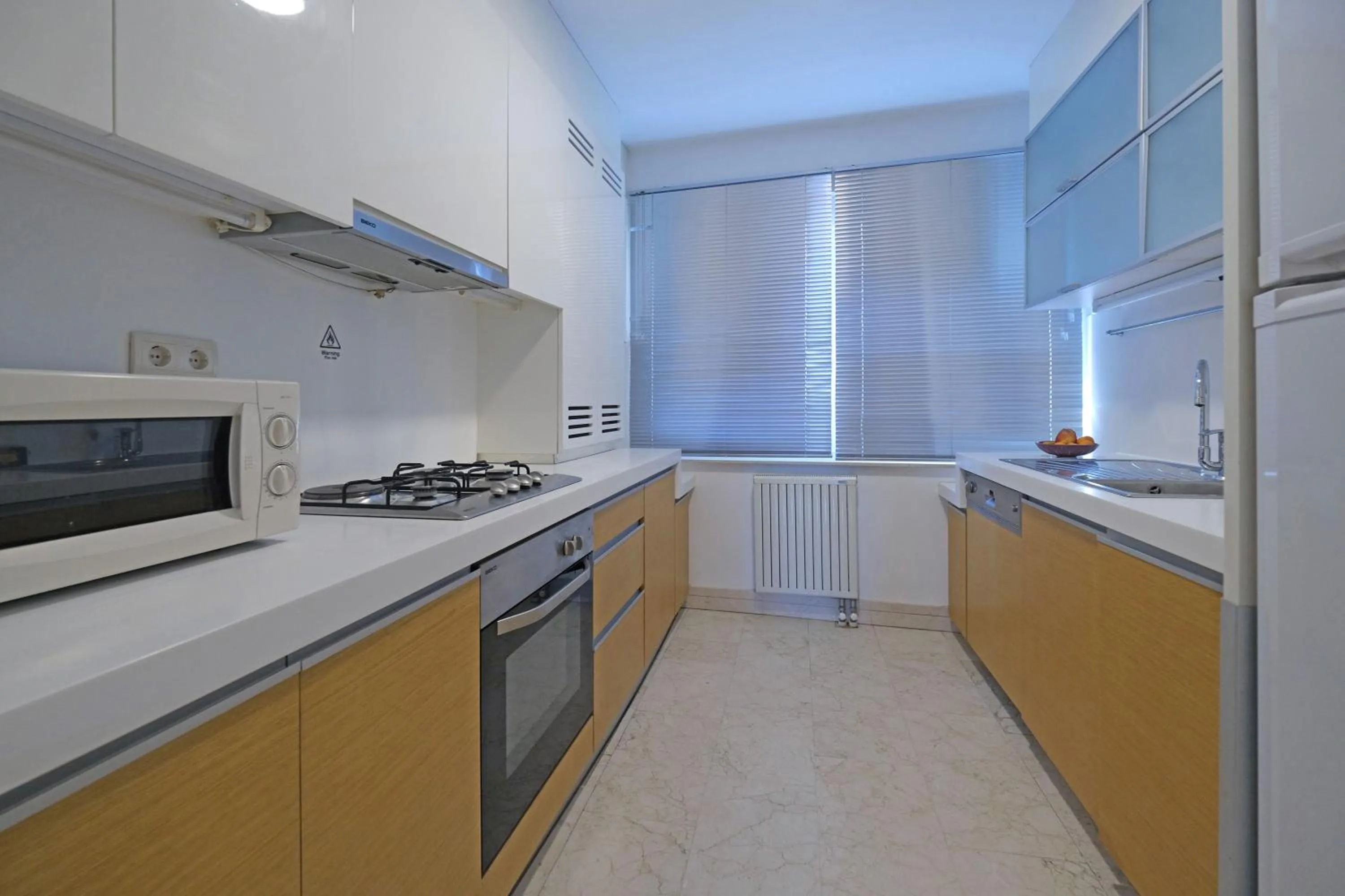 Kitchen or kitchenette, Kitchen/Kitchenette in Cheya Gumussuyu Residence