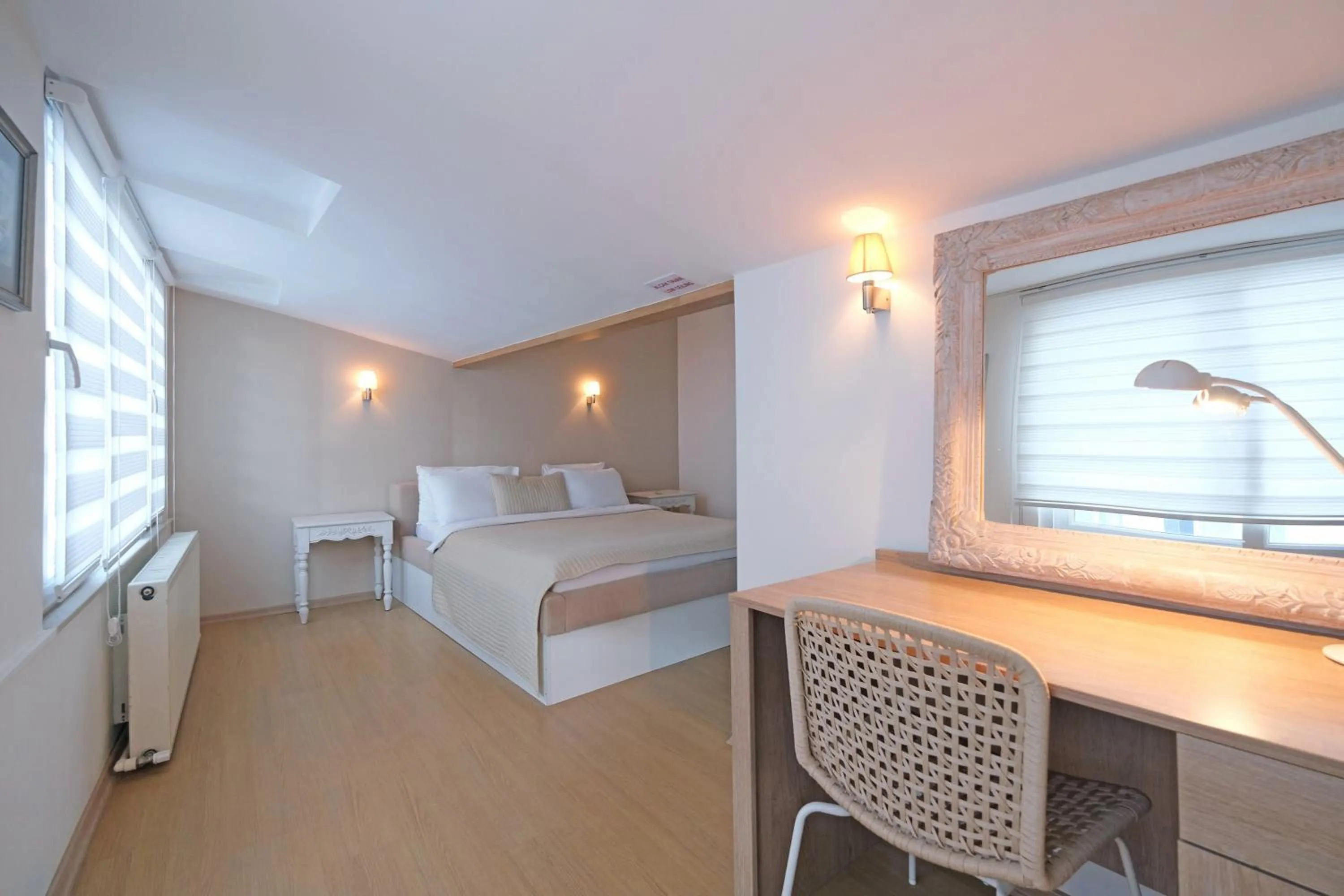 Bed in Cheya Gumussuyu Residence