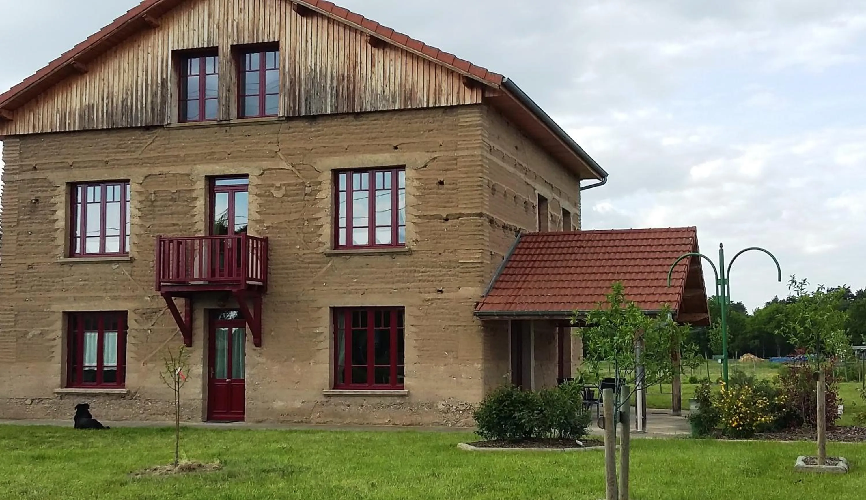 Facade/entrance in Maison d'hôtes La Tuilerie