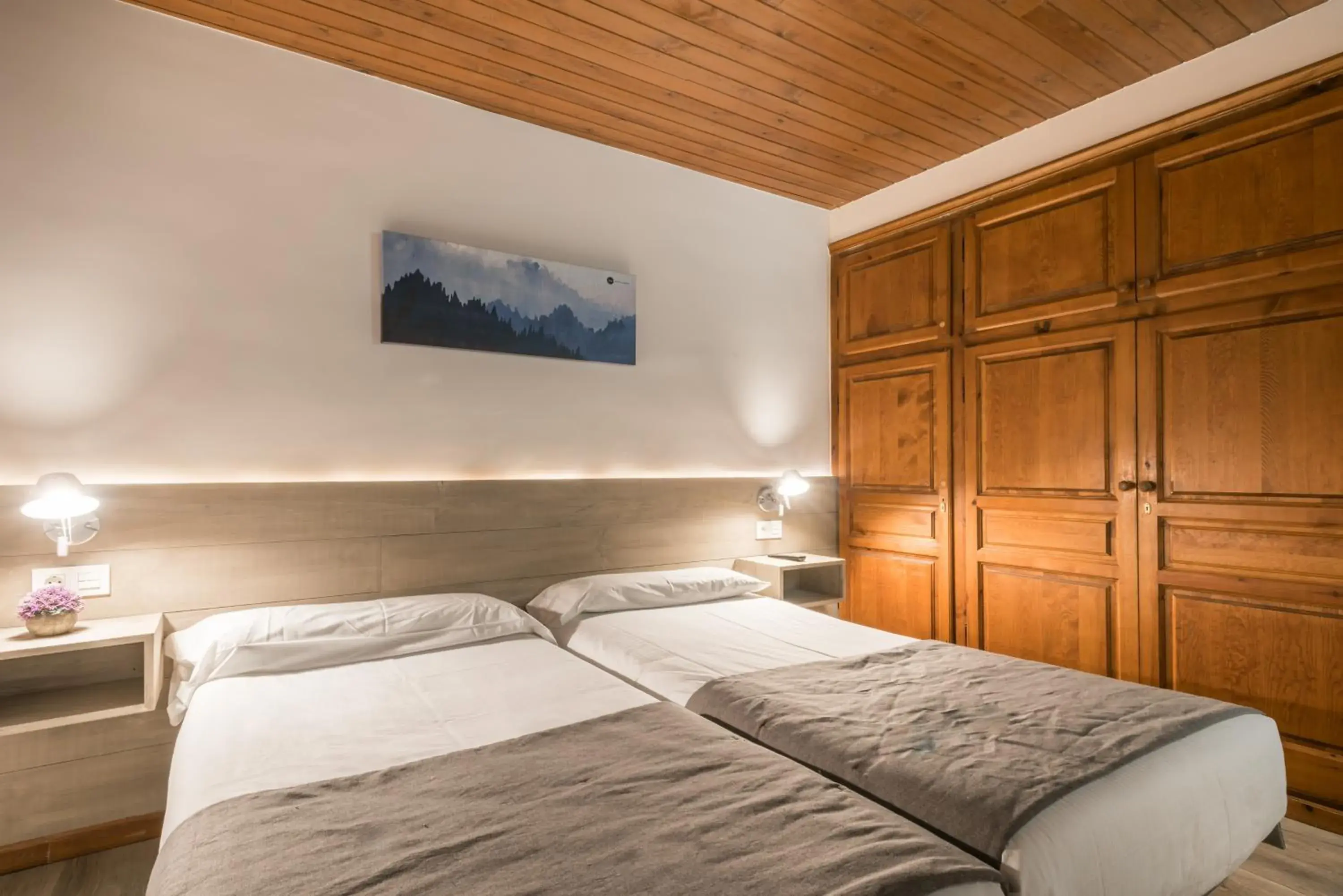 Bedroom, Bed in Hotel SNÖ Mont Romies Bedroom, Bed in Hotel SNÖ Mont Romies