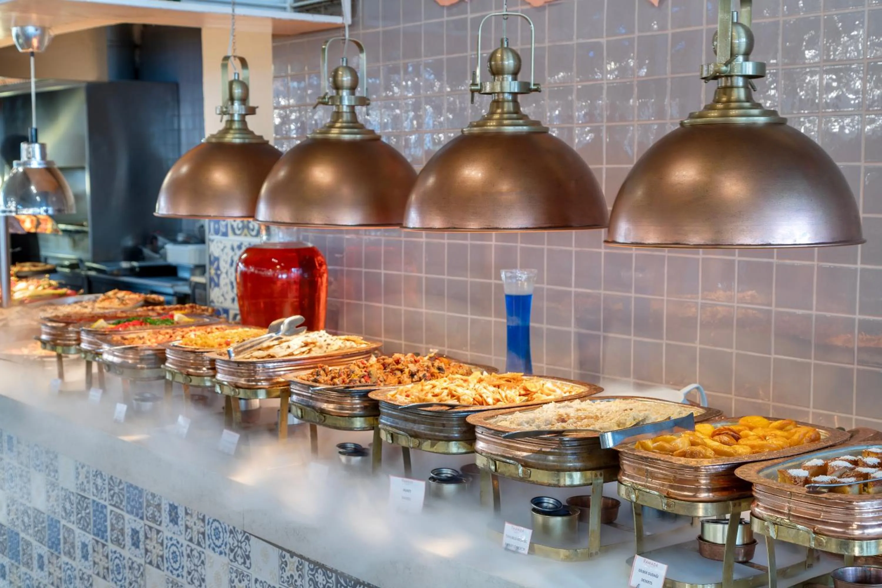 Restaurant/places to eat in Ramada Plaza Antalya