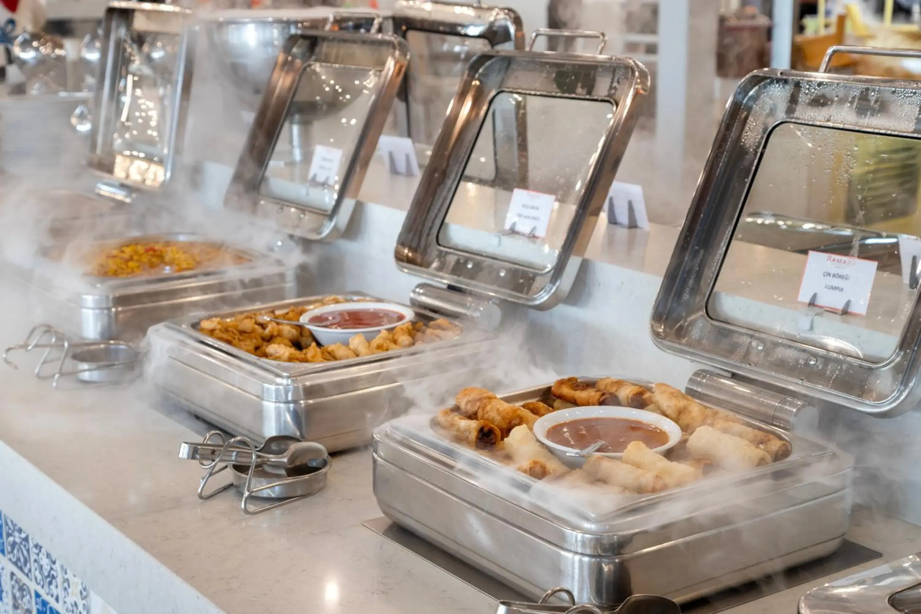 Restaurant/places to eat in Ramada Plaza Antalya Restaurant/places to eat in Ramada Plaza Antalya