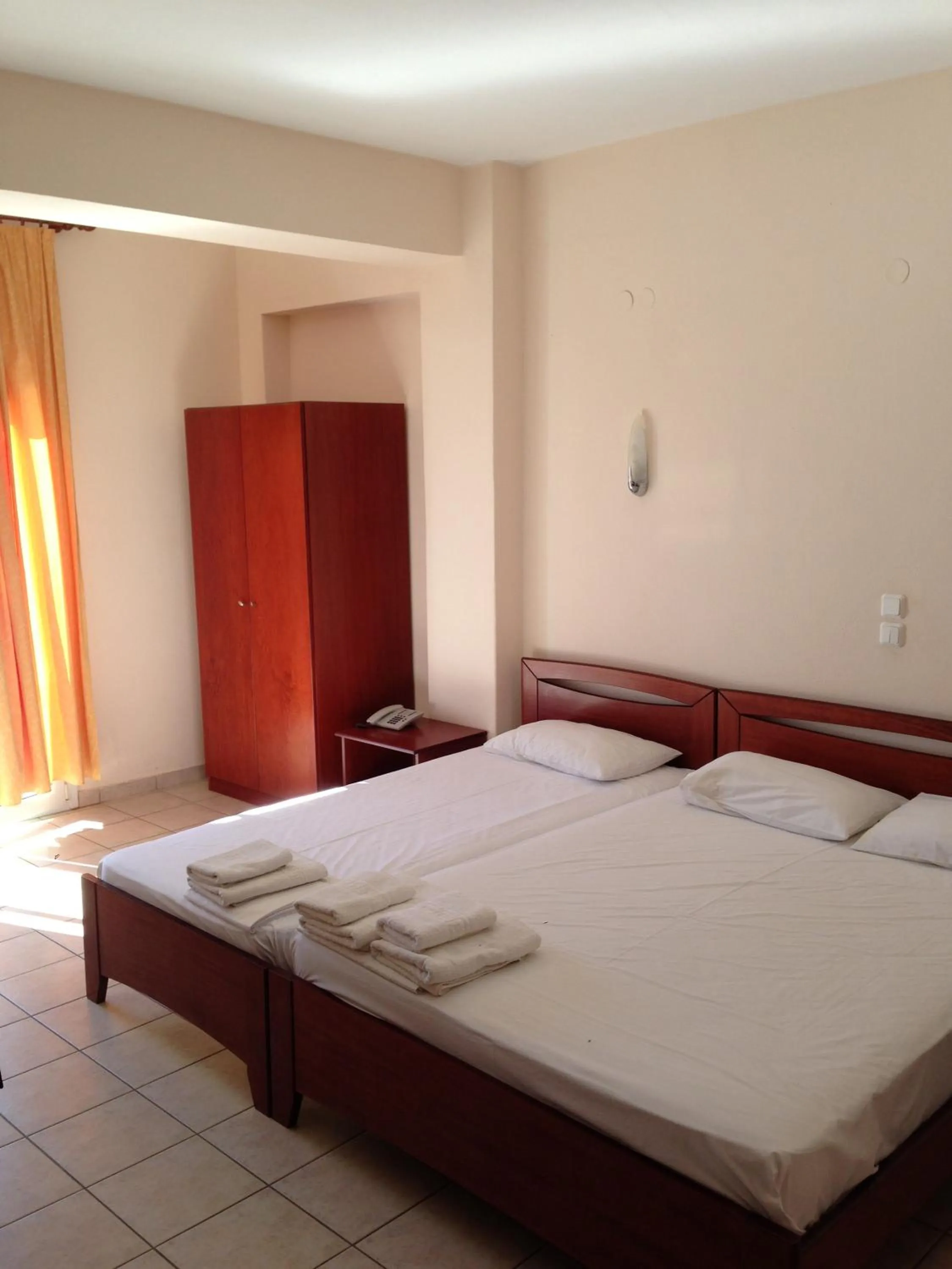 Bedroom in Hotel Akrogiali