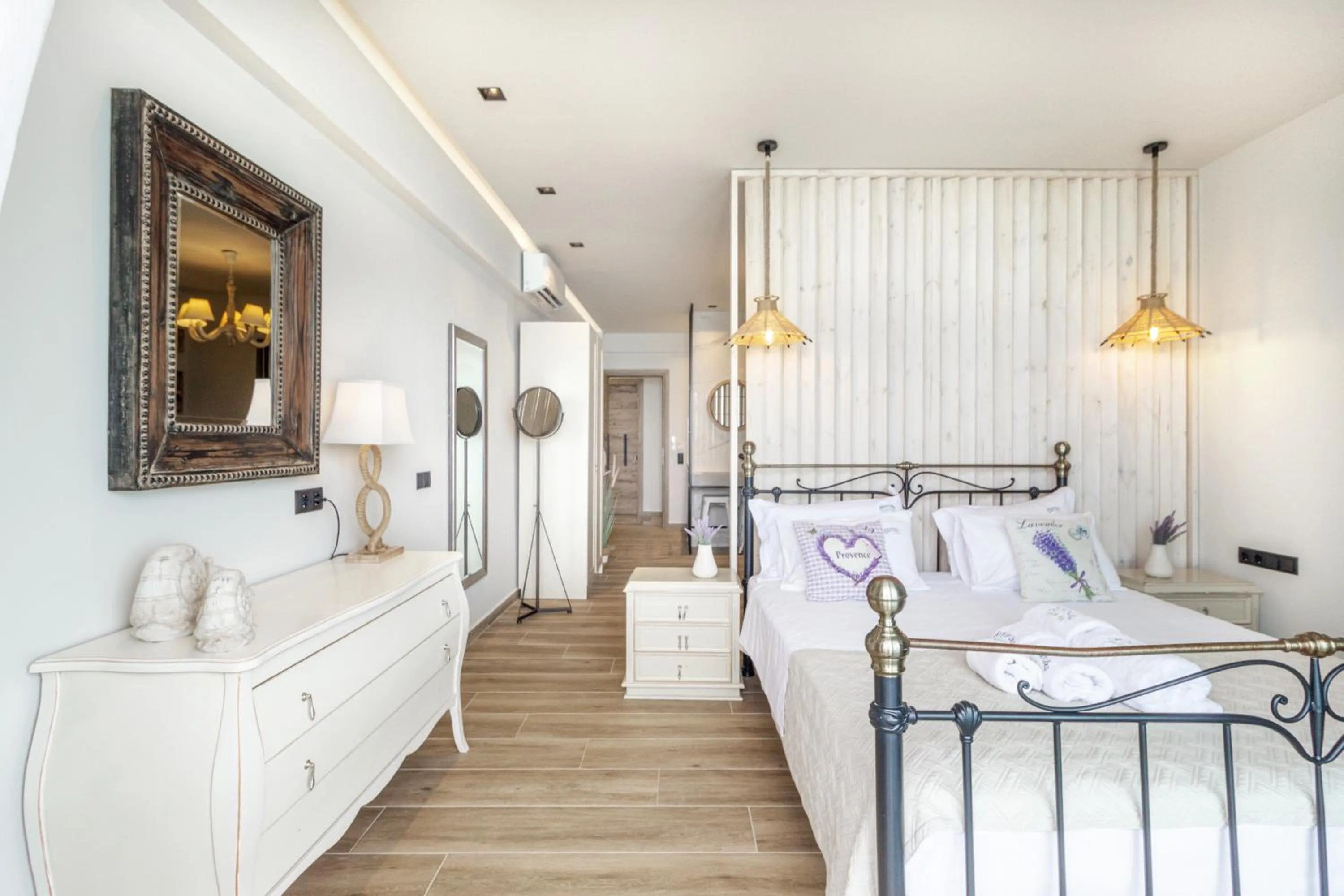 Photo of the whole room, Bed in Alkionides Apartments