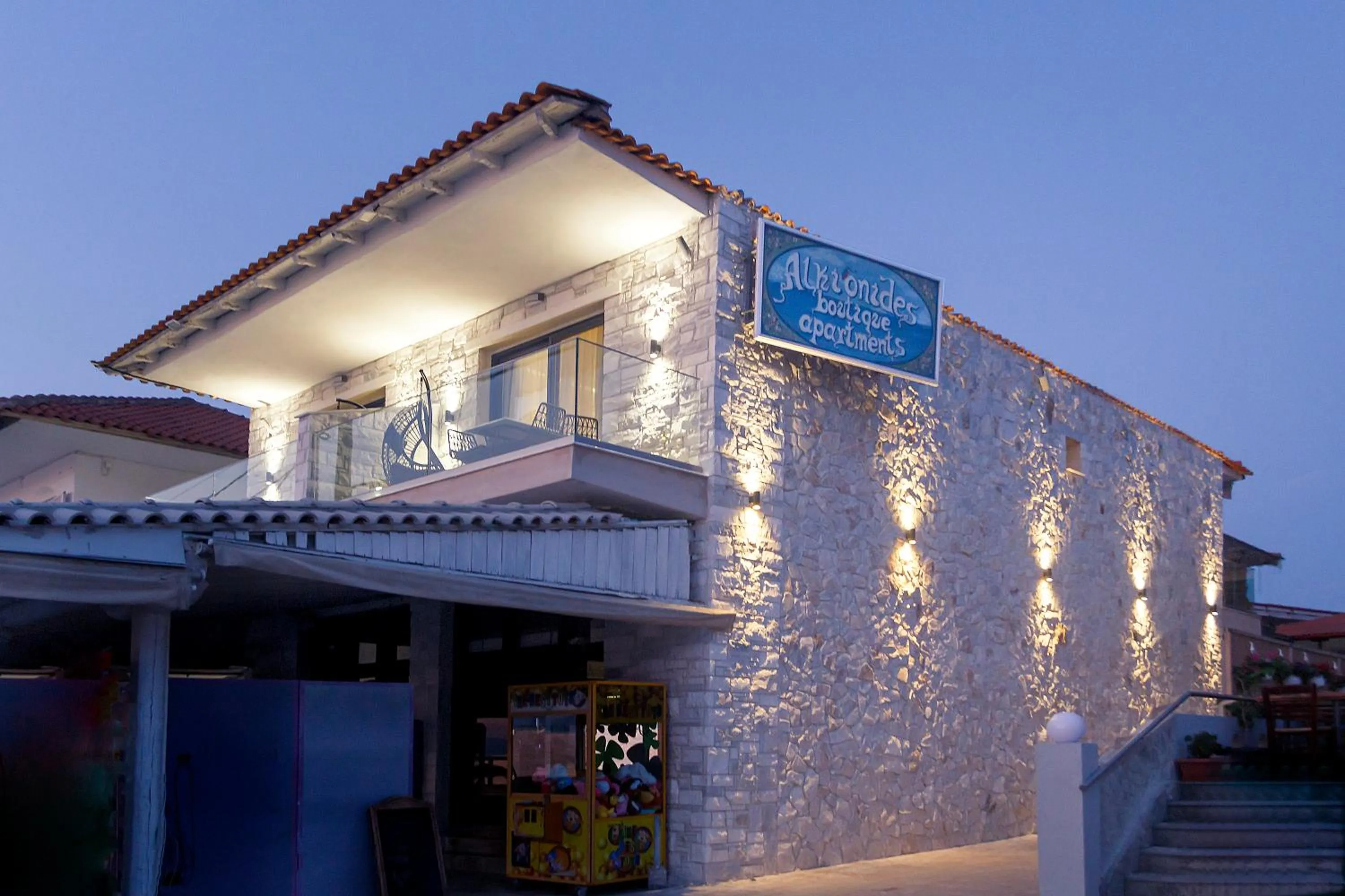 Property building in Alkionides Apartments