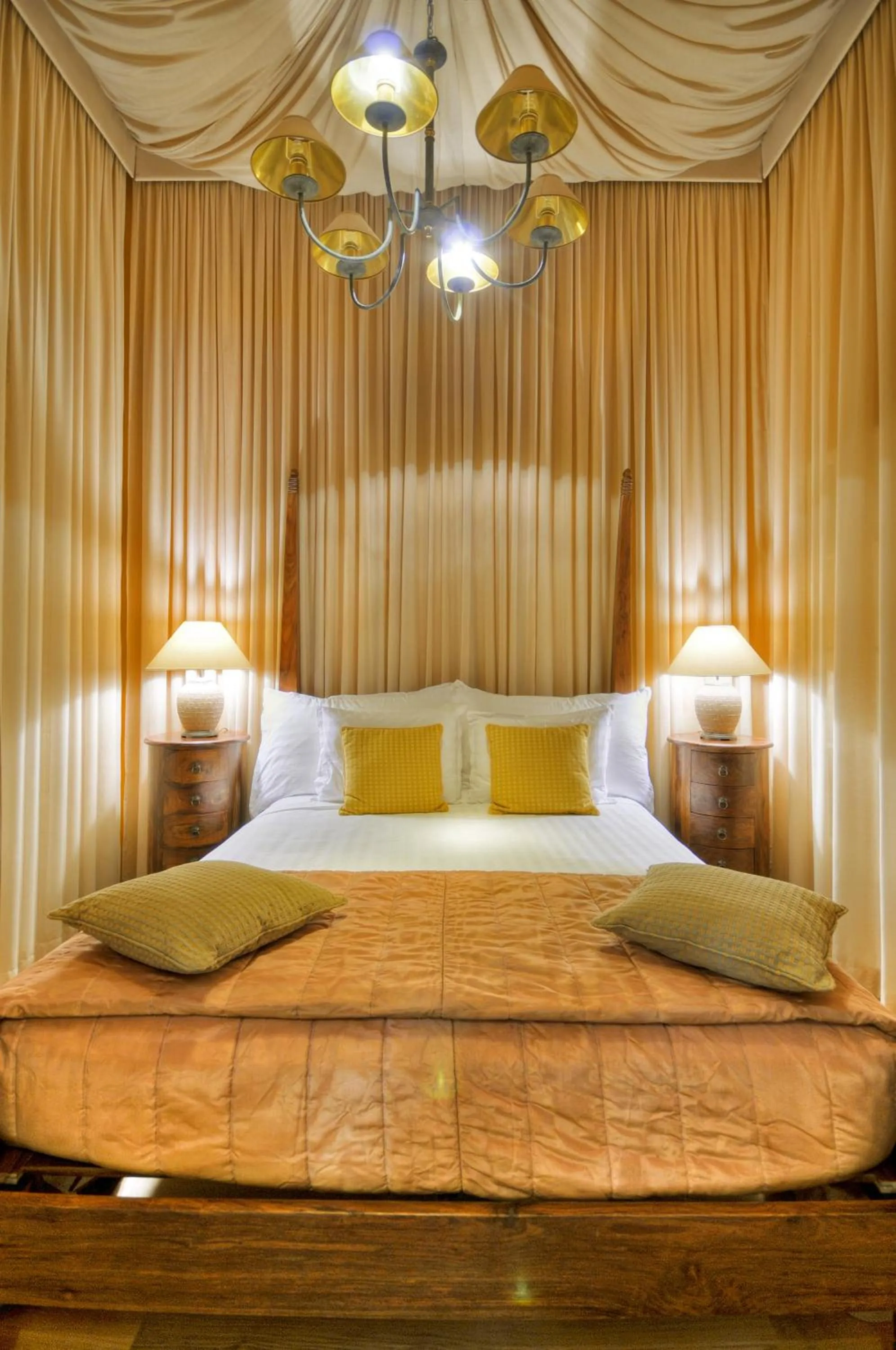 Bed in AX Palazzo Capua