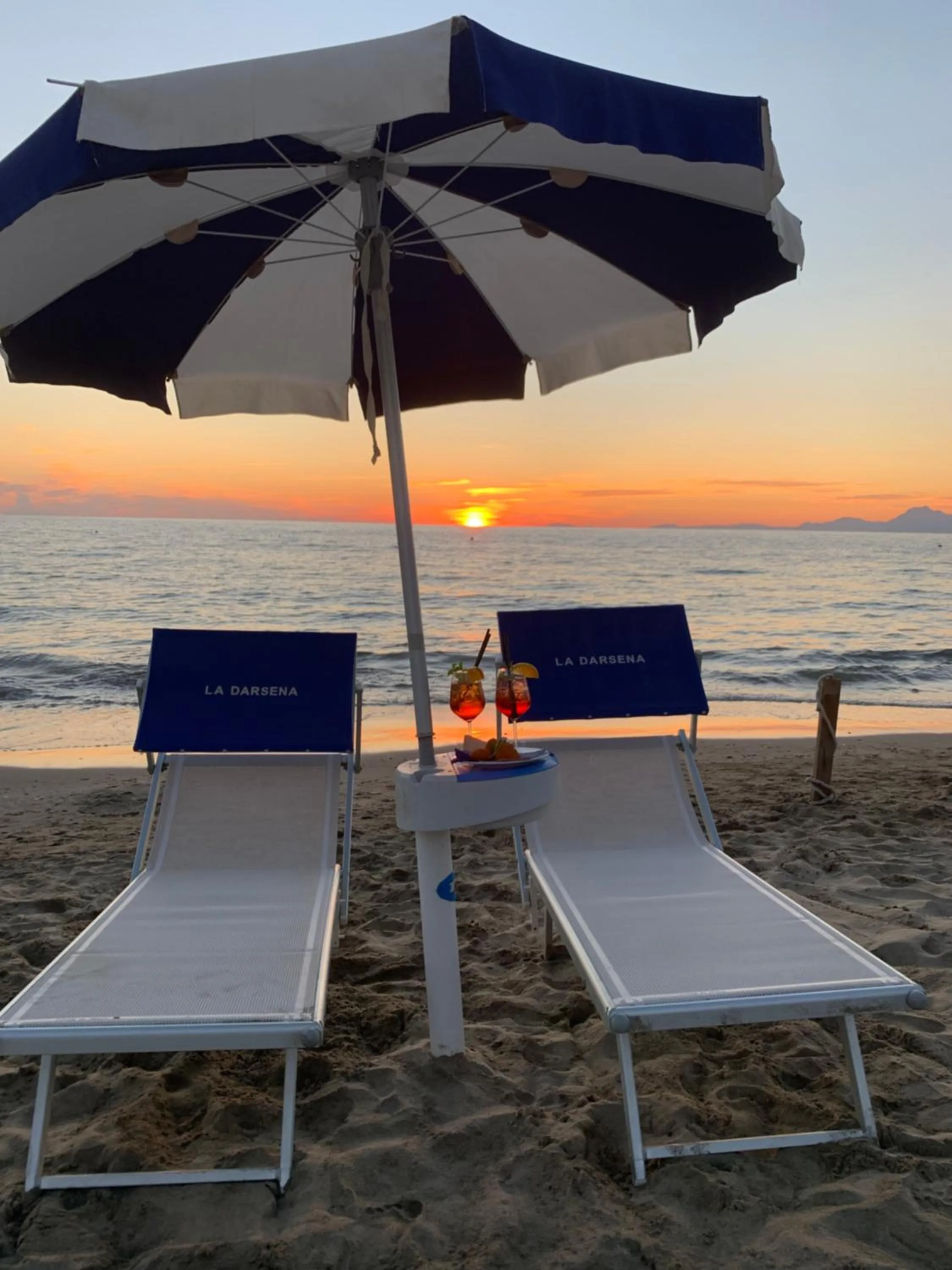 Restaurant/places to eat in Hotel Residence La Darsena