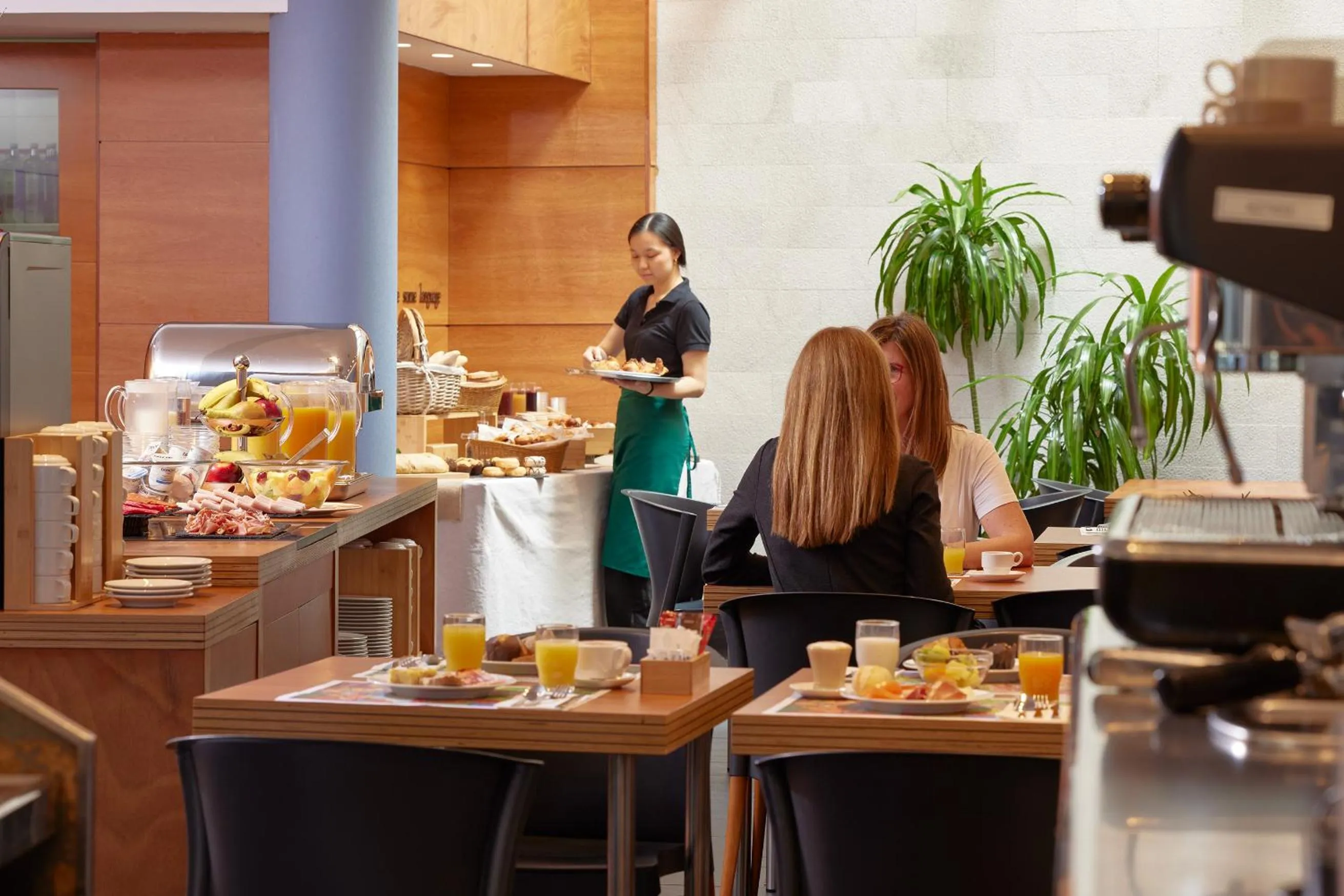 Breakfast in Barcelona Century Hotel