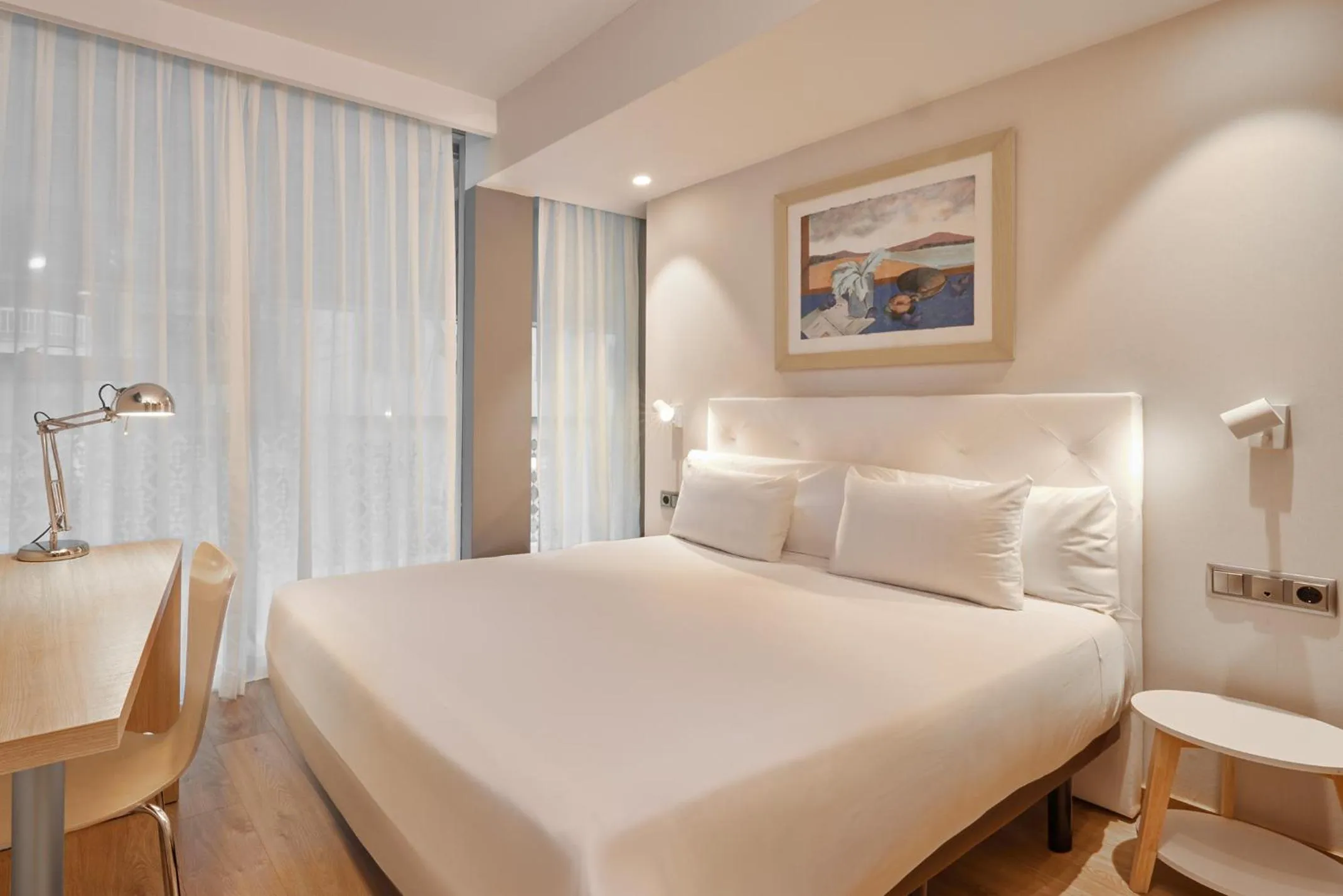 Bed in Barcelona Century Hotel