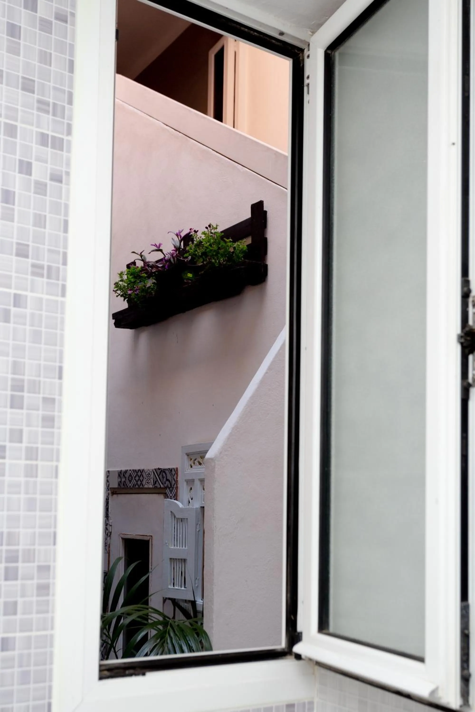 Inner courtyard view in Easy Sants by Bossh! Hotels