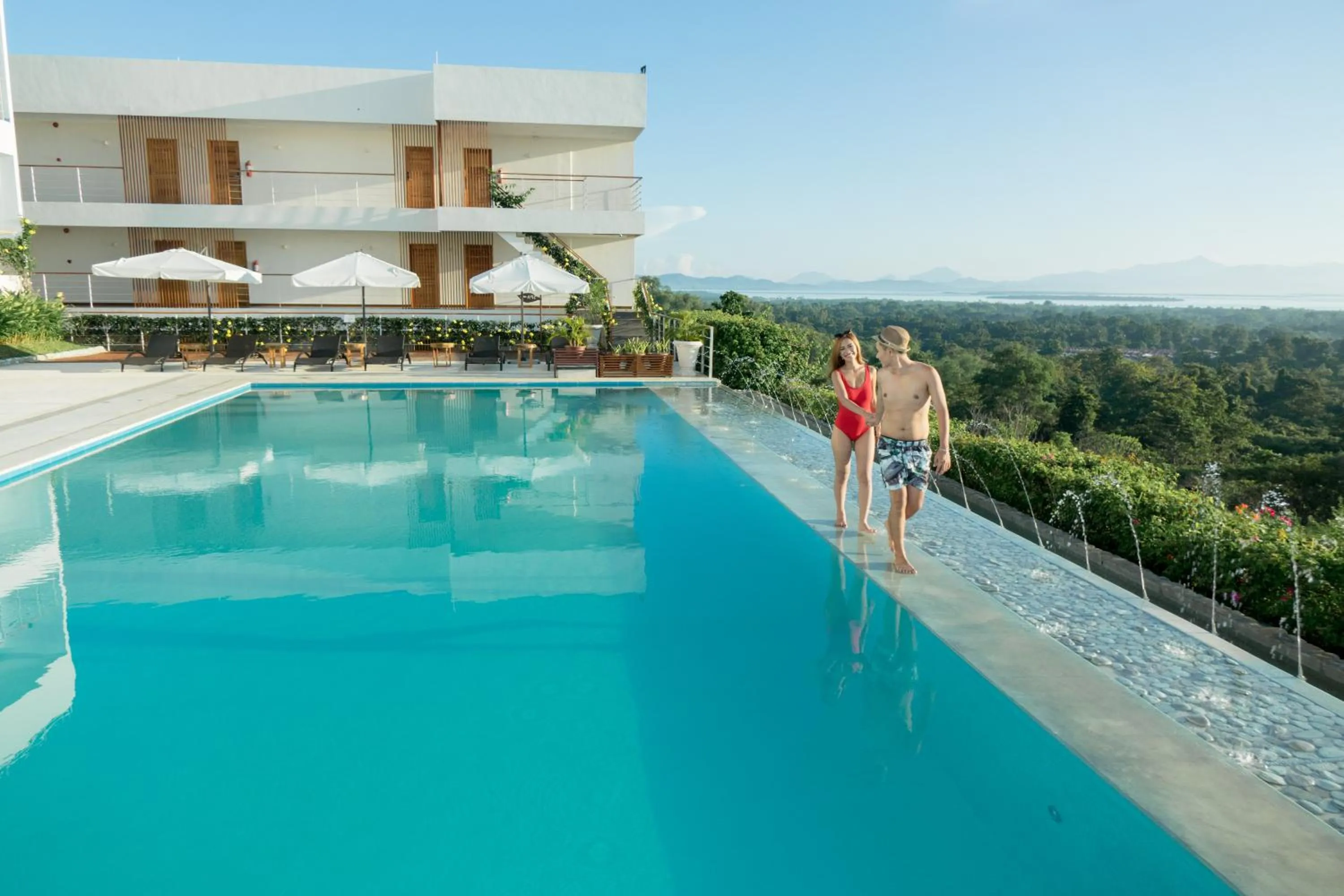 Swimming pool in Panja Resort Palawan