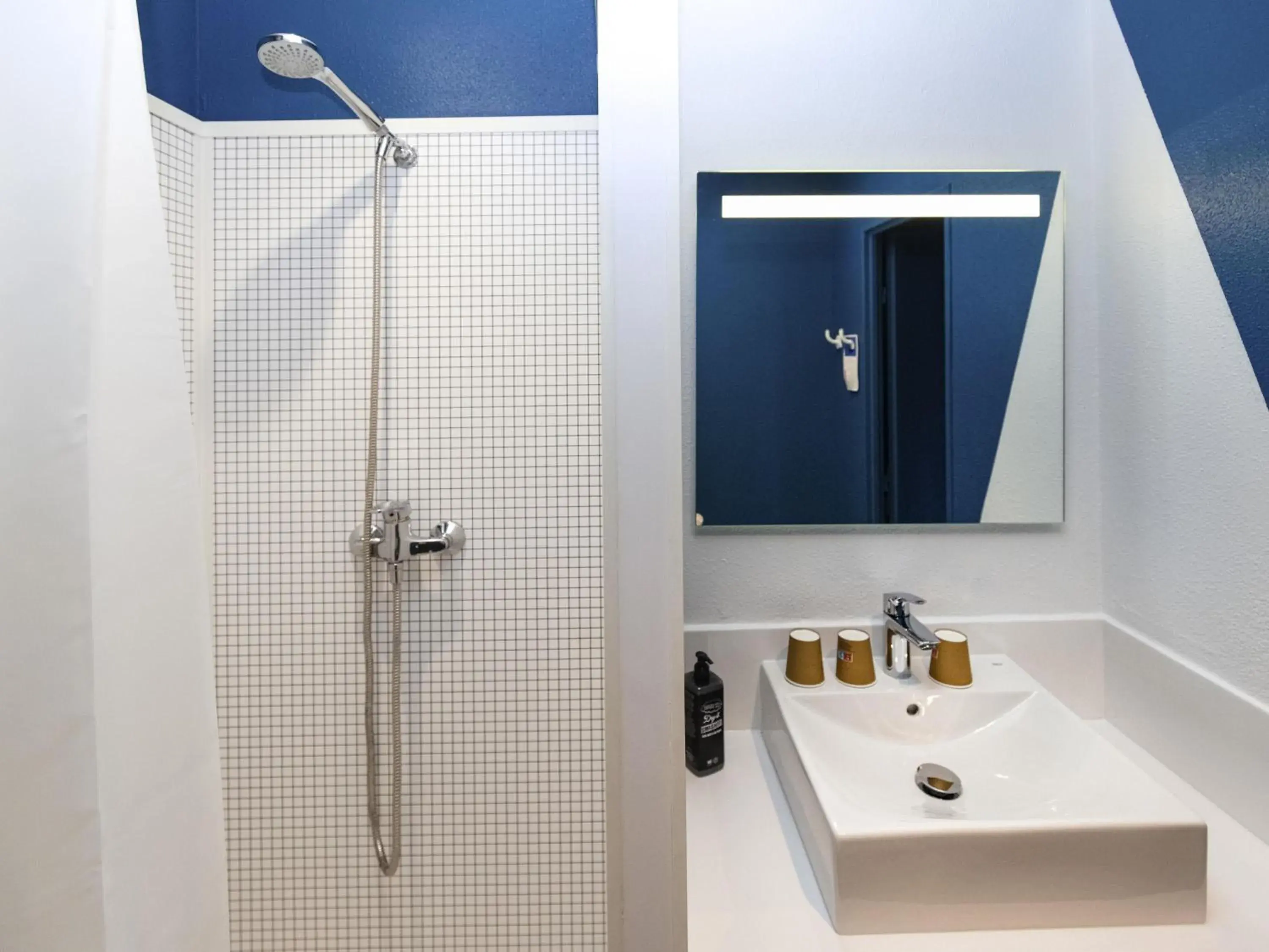 Bedroom in ibis Budget La Teste Bassin d'Arcachon Bedroom in ibis Budget La Teste Bassin d'Arcachon