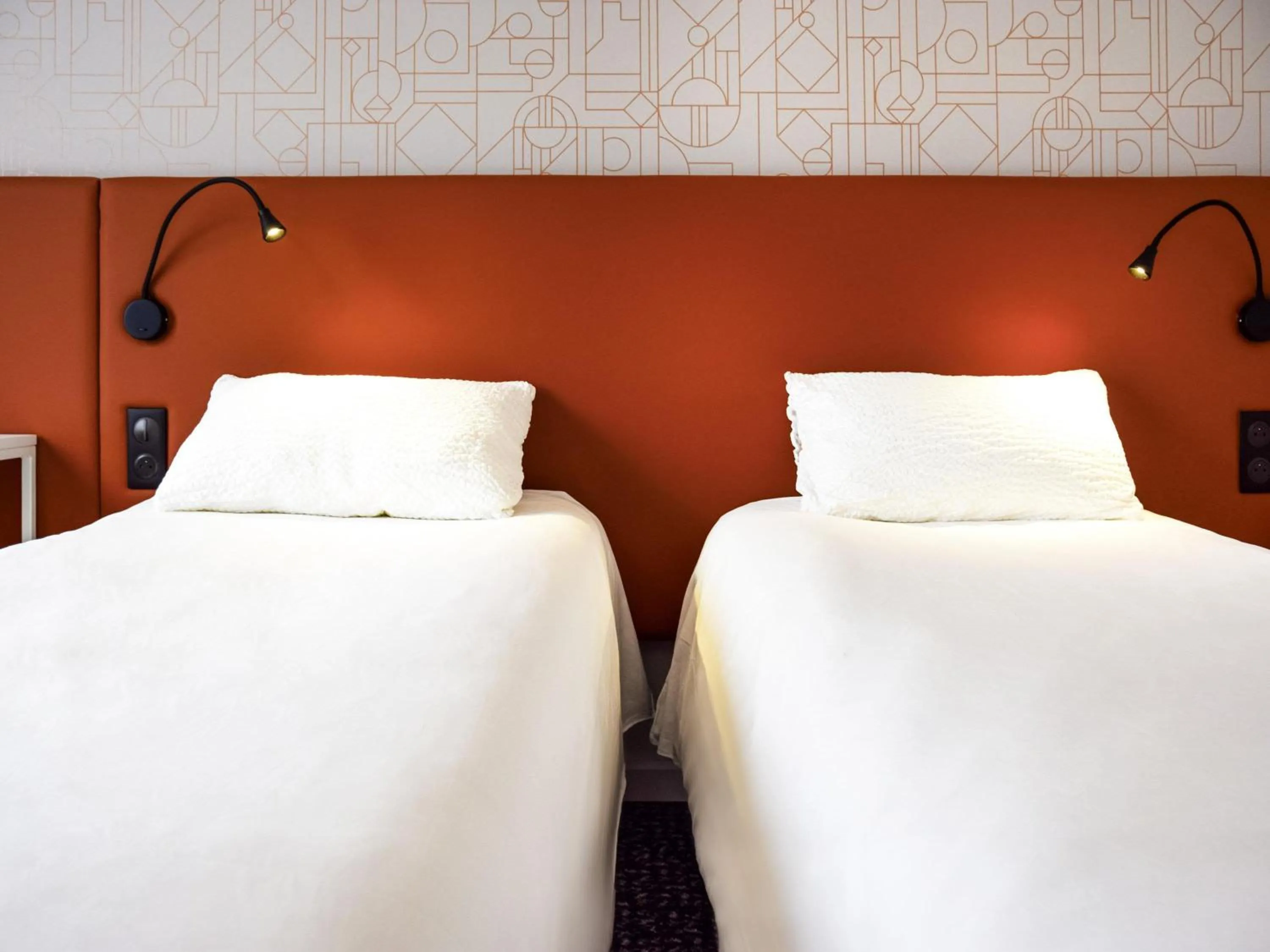 Bedroom, Bed in ibis Rodez Centre