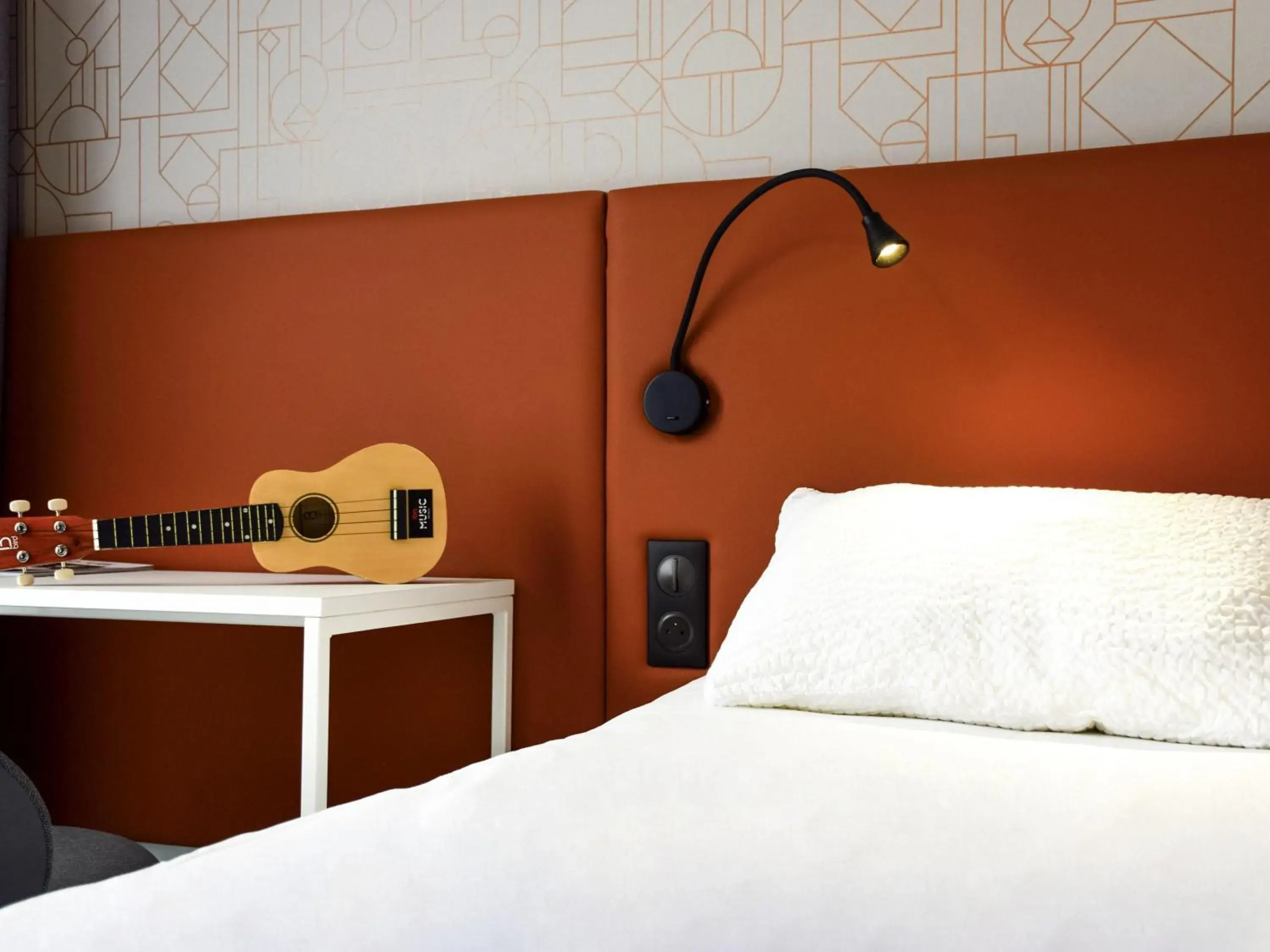 Bedroom, Bed in ibis Rodez Centre Bedroom, Bed in ibis Rodez Centre