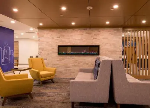 Holiday Inn Express & Suites Huntsville by IHG Holiday Inn Express & Suites Huntsville by IHG