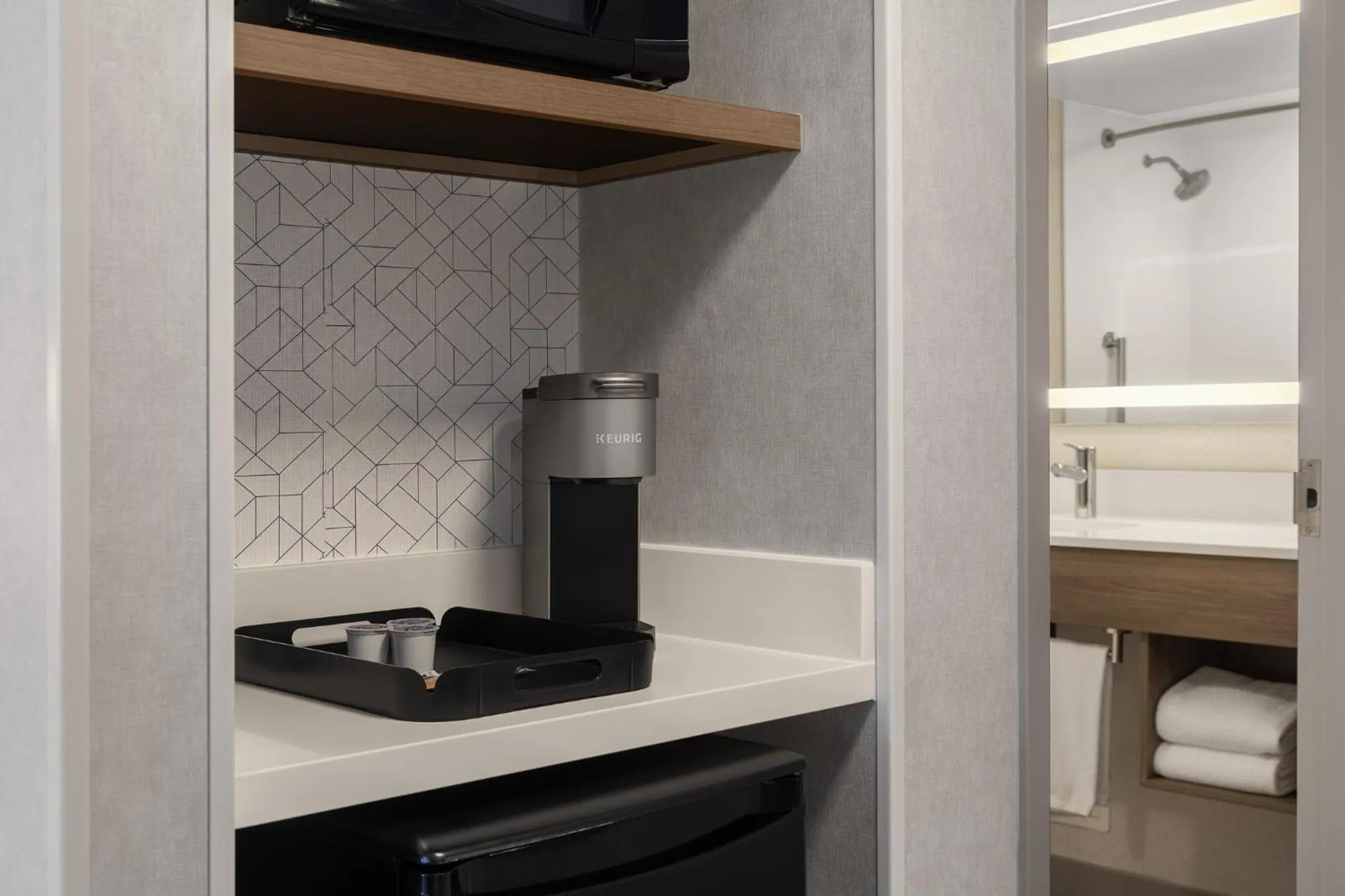 Photo of the whole room in Holiday Inn Express & Suites Huntsville by IHG