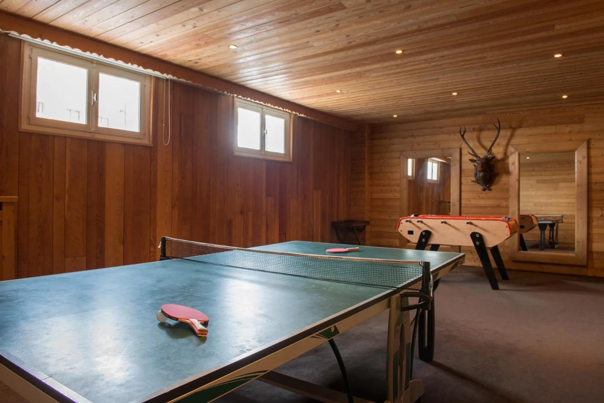 Game Room in Hôtel Au Chamois d'Or by Les Etincelles