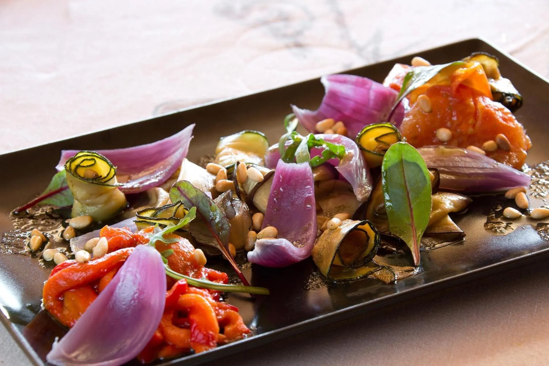 Food in Hôtel Au Chamois d'Or by Les Etincelles