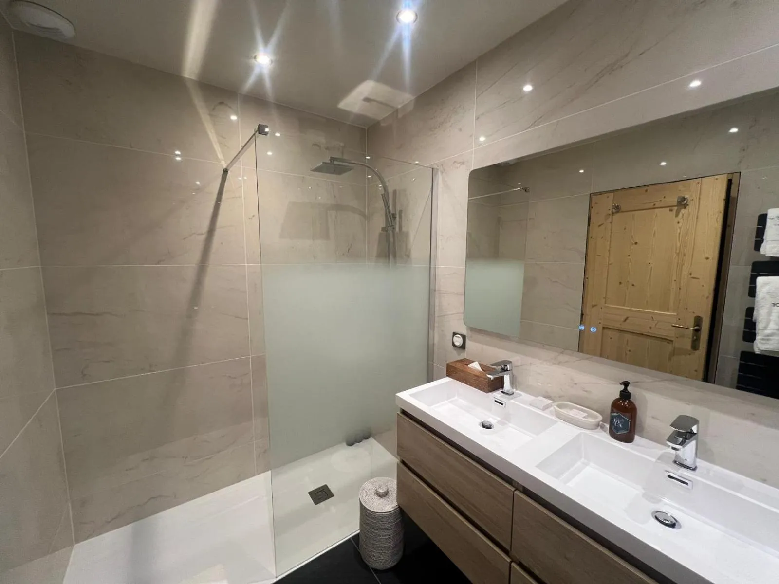 Hôtel Au Chamois d'Or by Les Etincelles