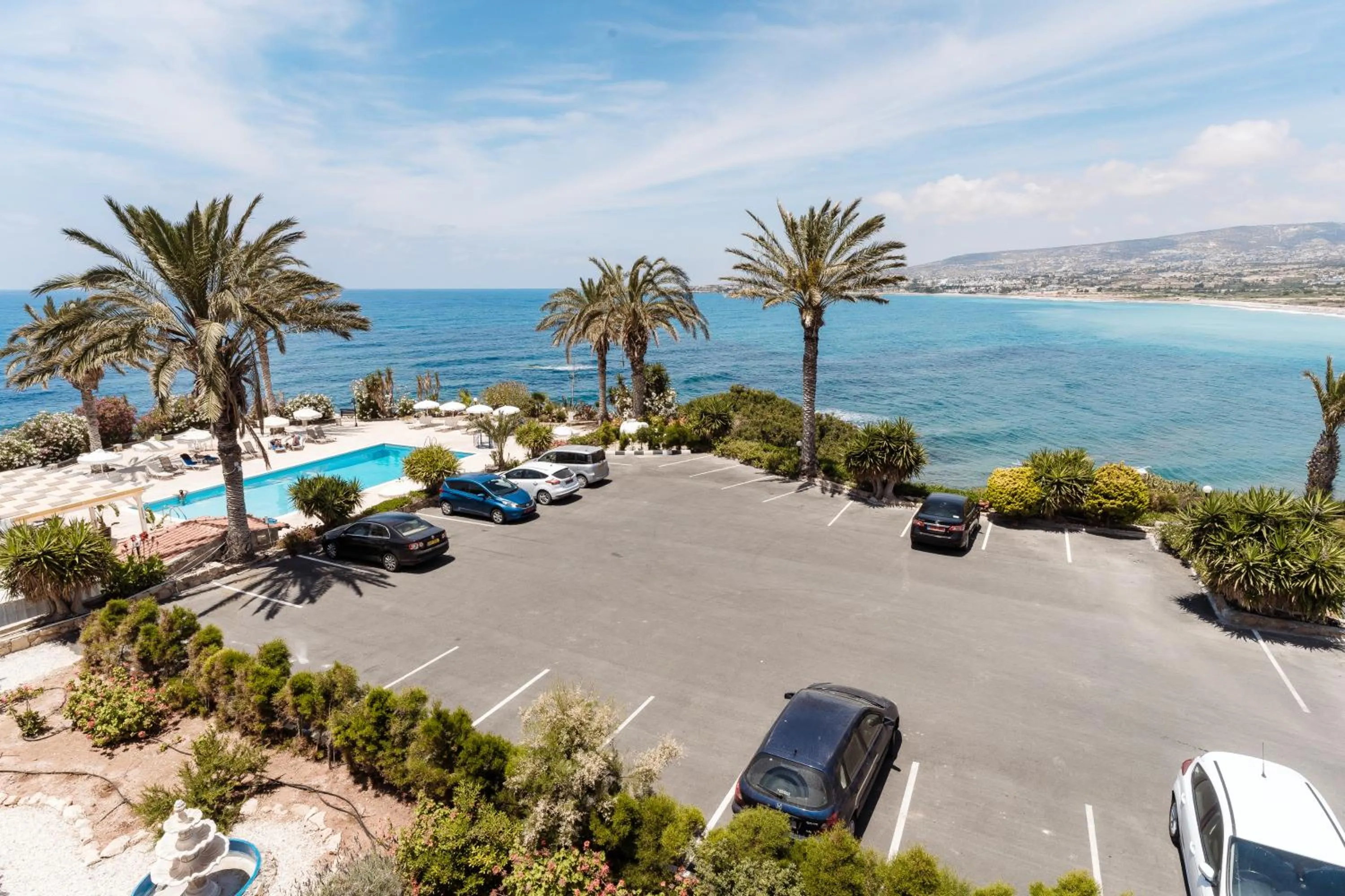 Area and facilities in Vrachia Beach Hotel & Suites - Adults Only