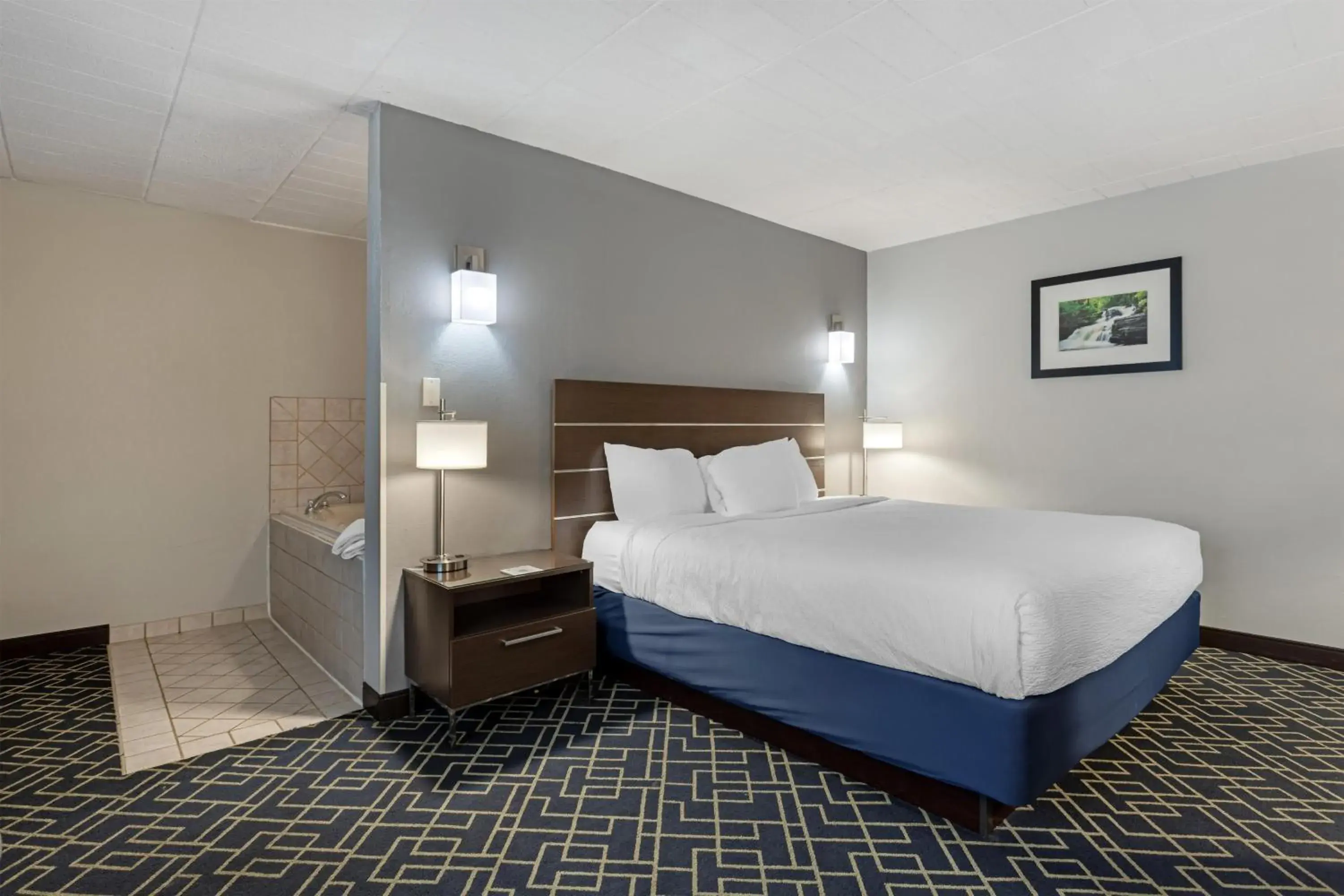 Bedroom, Bed in Best Western Hunt's Landing Hotel Matamoras Milford Bedroom, Bed in Best Western Hunt's Landing Hotel Matamoras Milford