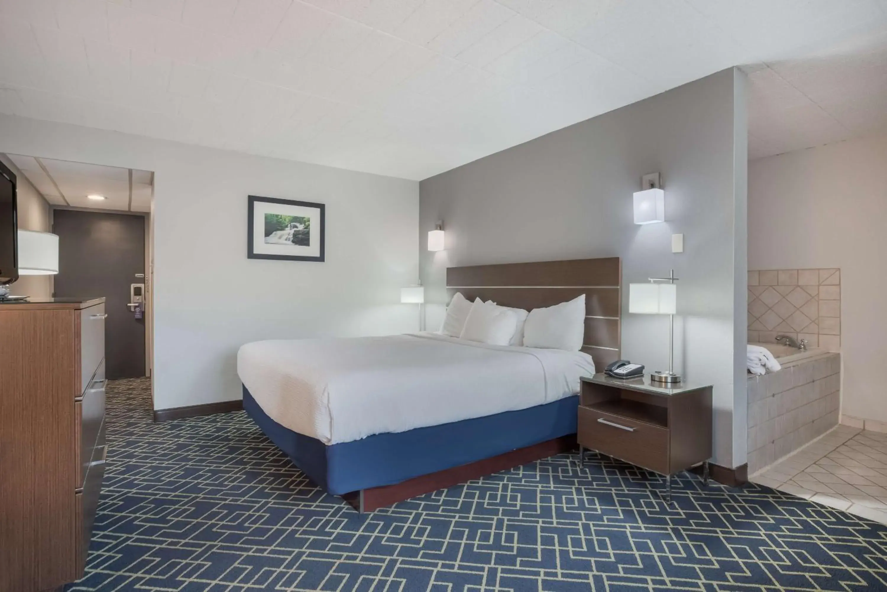 Bedroom, Bed in Best Western Hunt's Landing Hotel Matamoras Milford Bedroom, Bed in Best Western Hunt's Landing Hotel Matamoras Milford