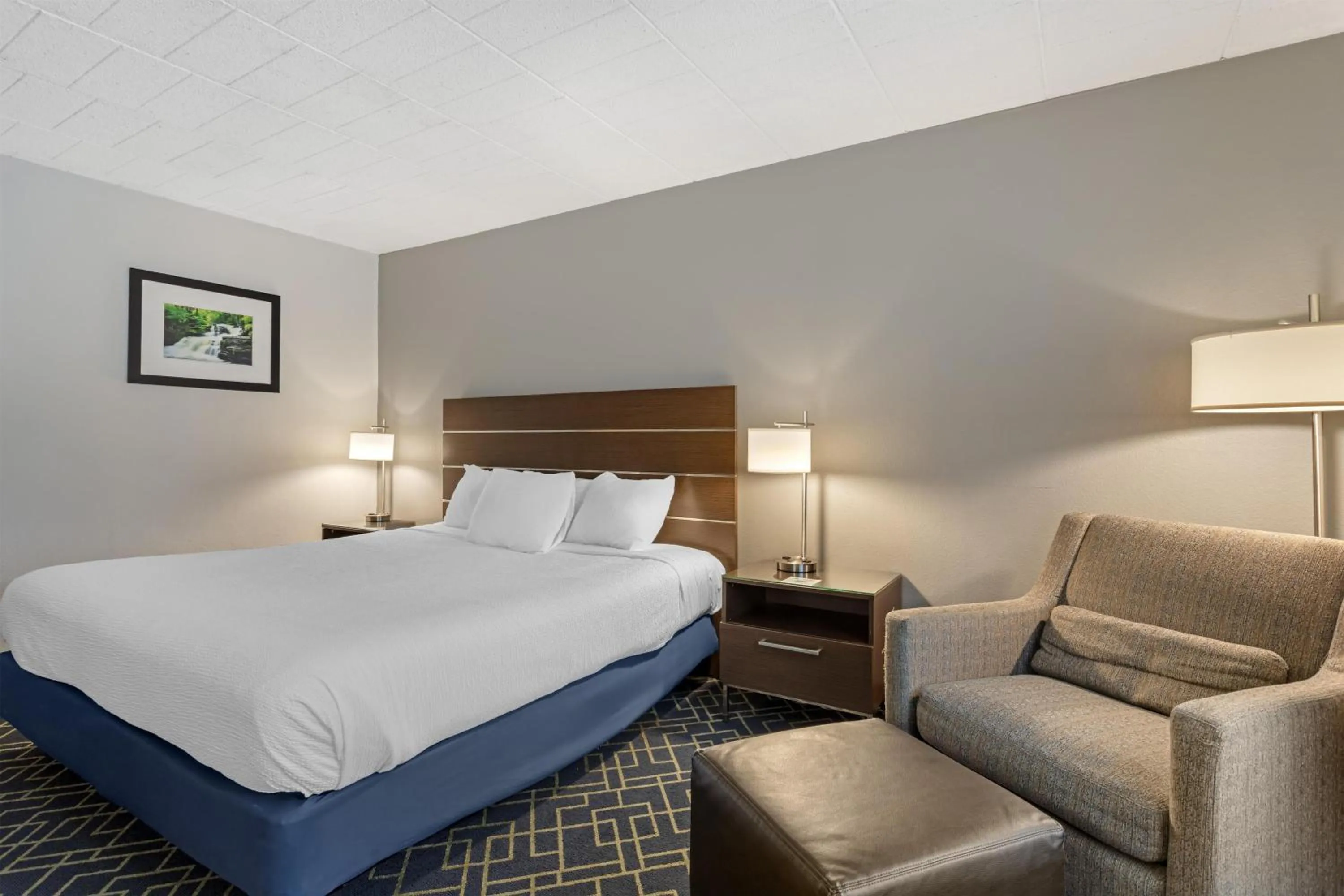 Bedroom, Bed in Best Western Hunt's Landing Hotel Matamoras Milford