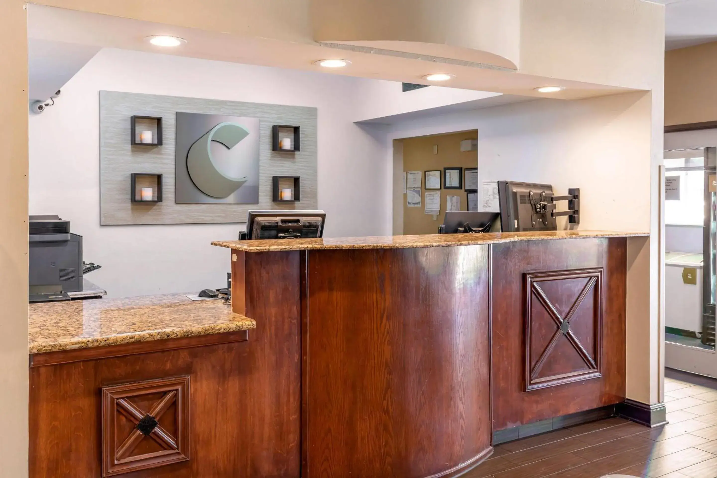 Comfort Suites North Dallas Comfort Suites North Dallas