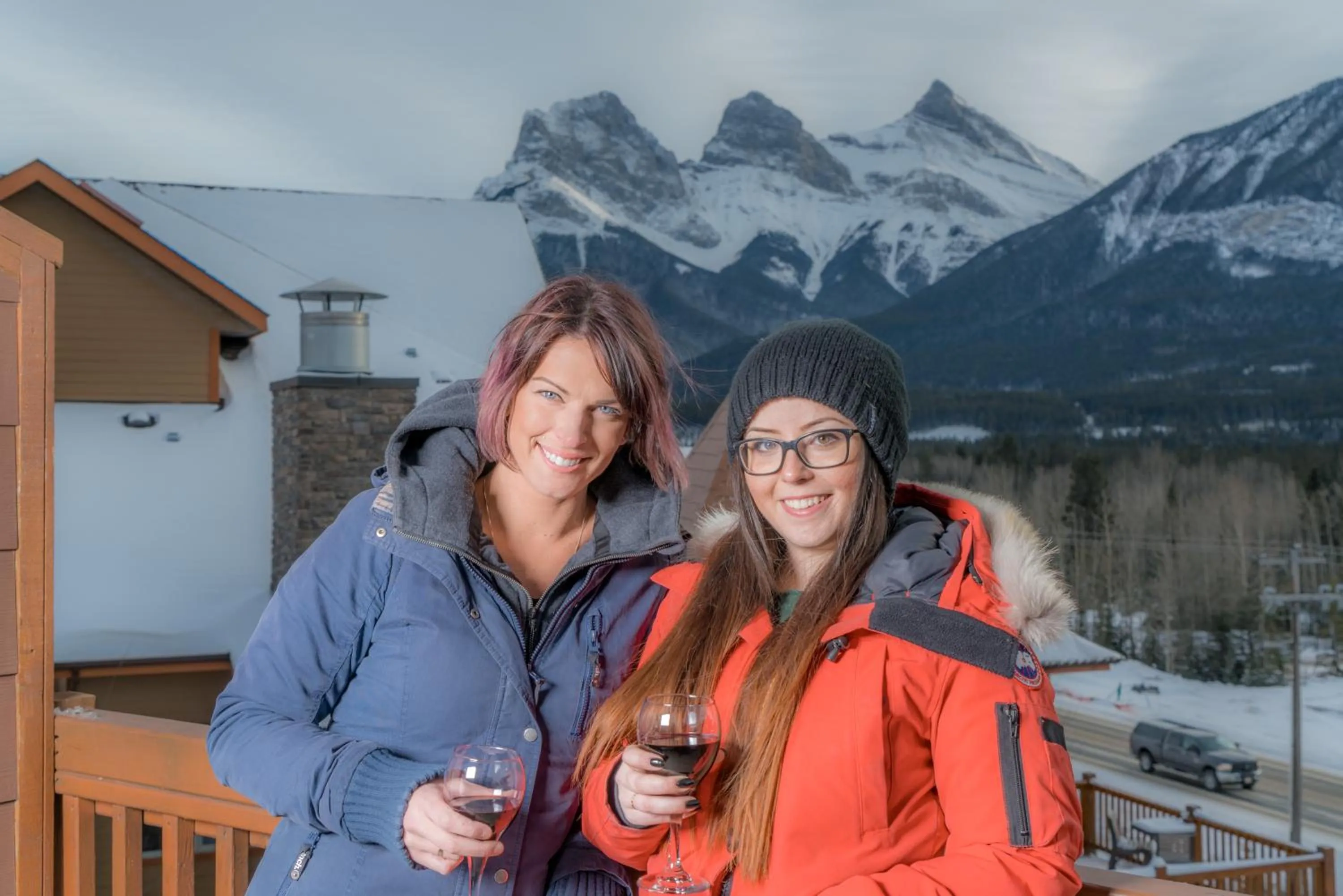Balcony/Terrace in Falcon Crest Lodge by CLIQUE