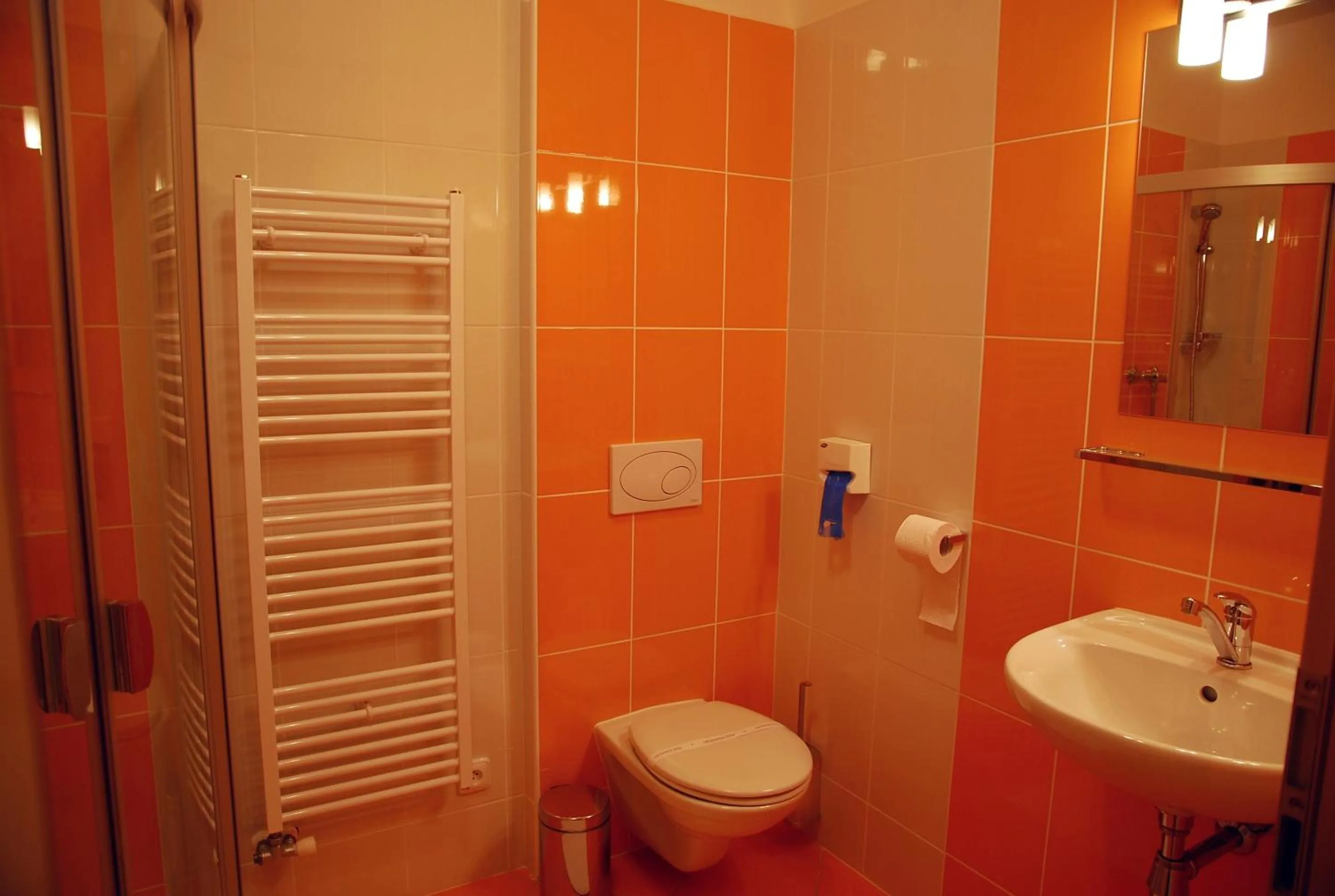 Bathroom in Hotel Senimo