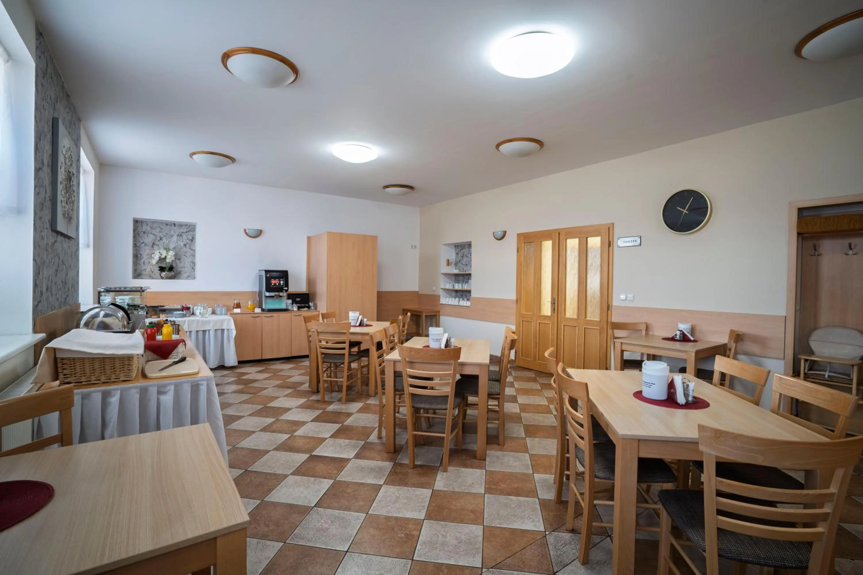 Breakfast in Hotel Senimo