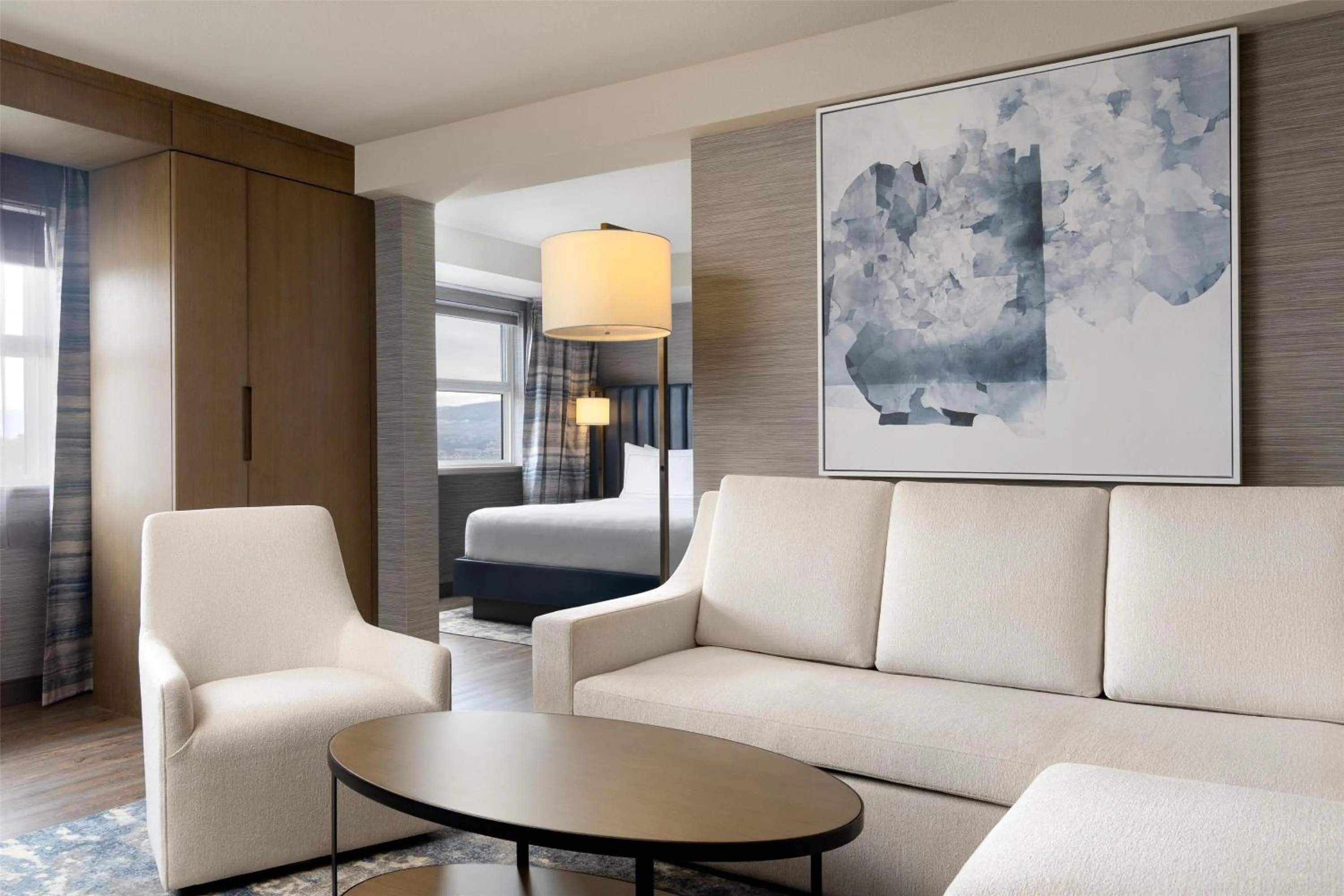 Living room in Doubletree By Hilton West Kelowna