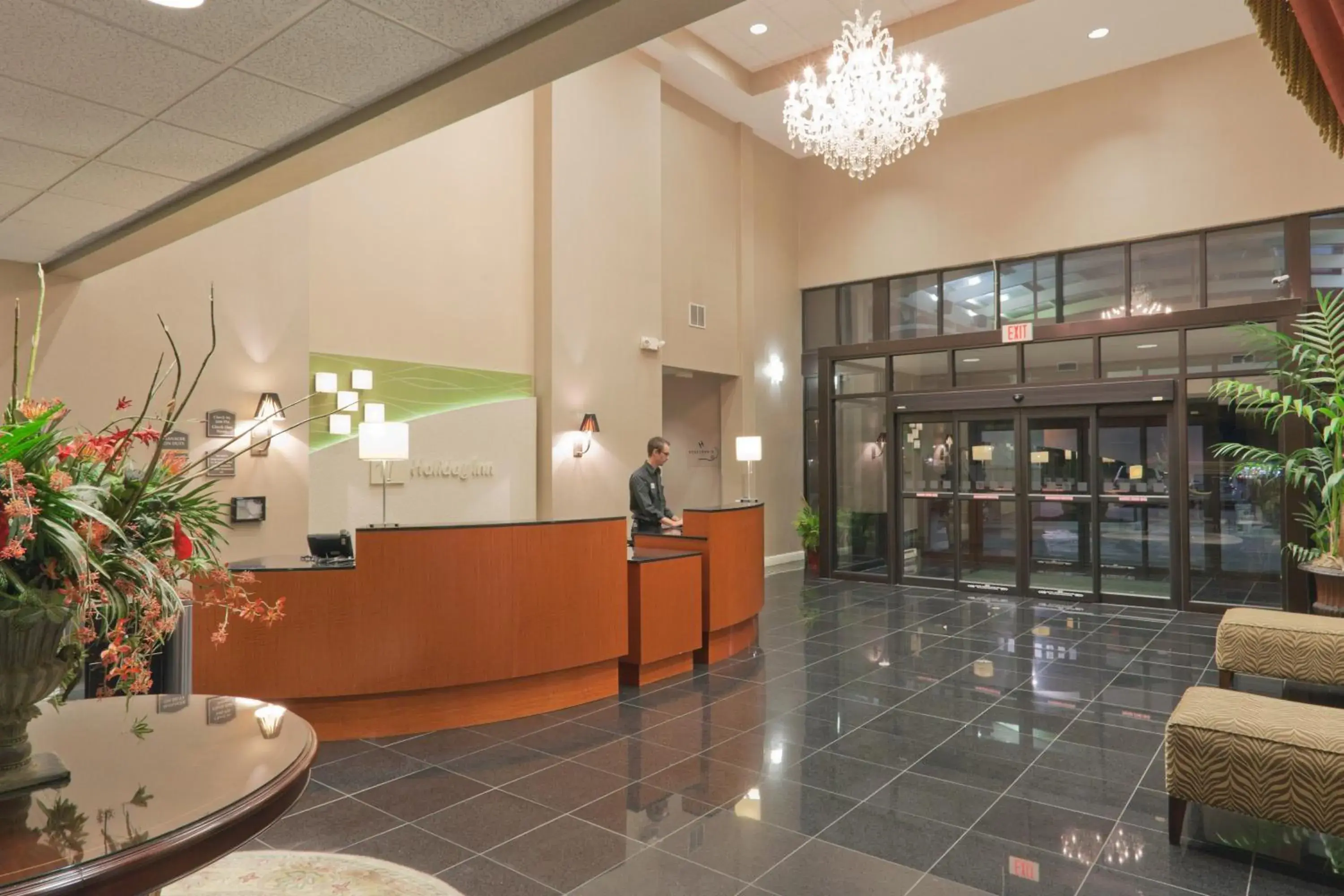 Lobby or reception in Holiday Inn Carbondale - Conference Center by IHG Lobby or reception in Holiday Inn Carbondale - Conference Center by IHG