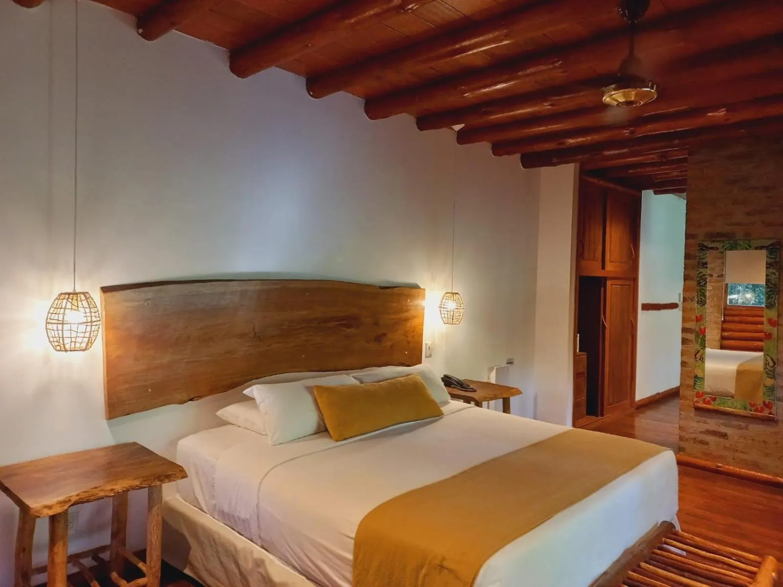 Bed in La Aldea De La Selva Lodge