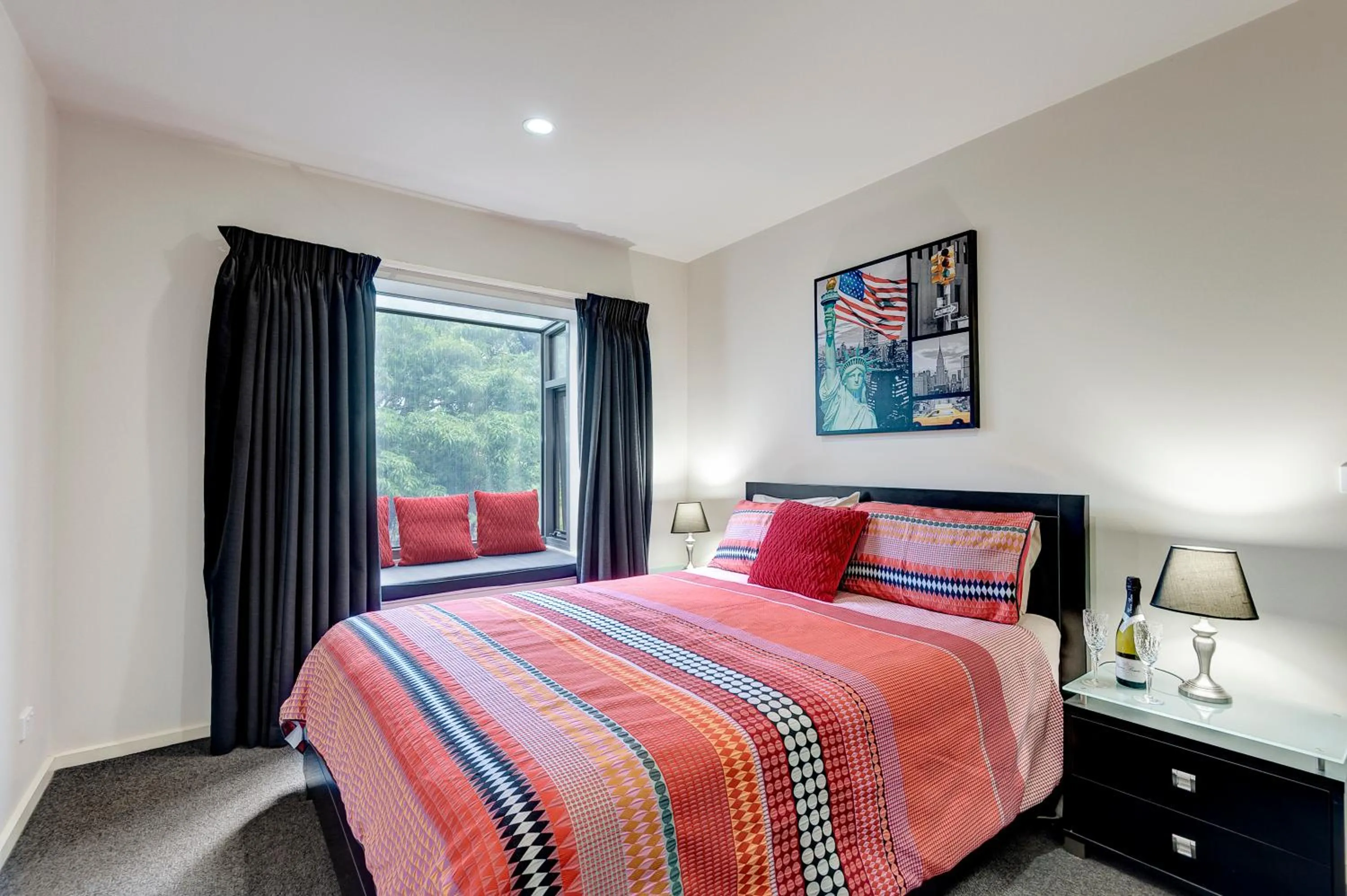 Bed in Bungunyah Apartments