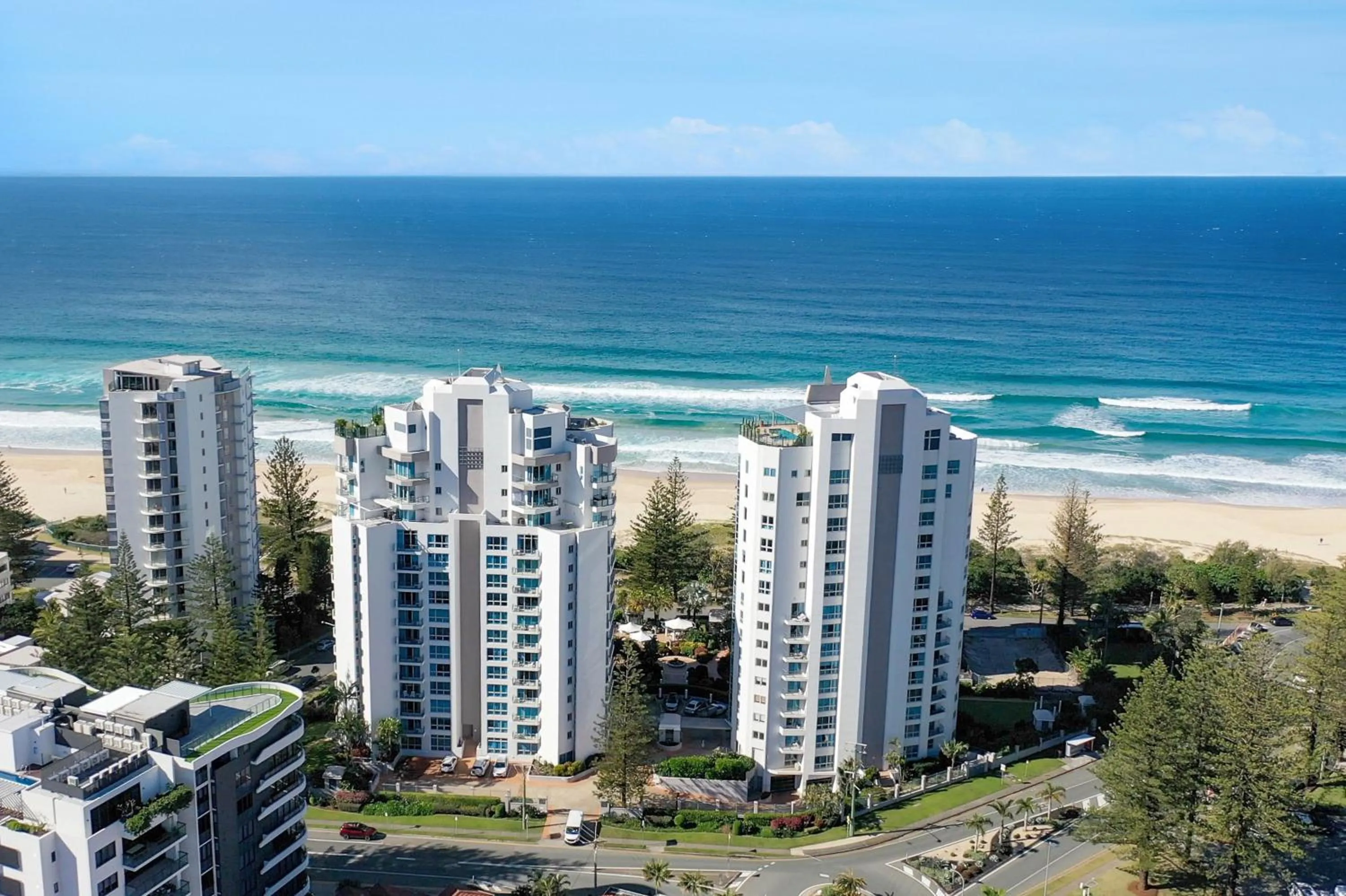 Property building in Oceana On Broadbeach