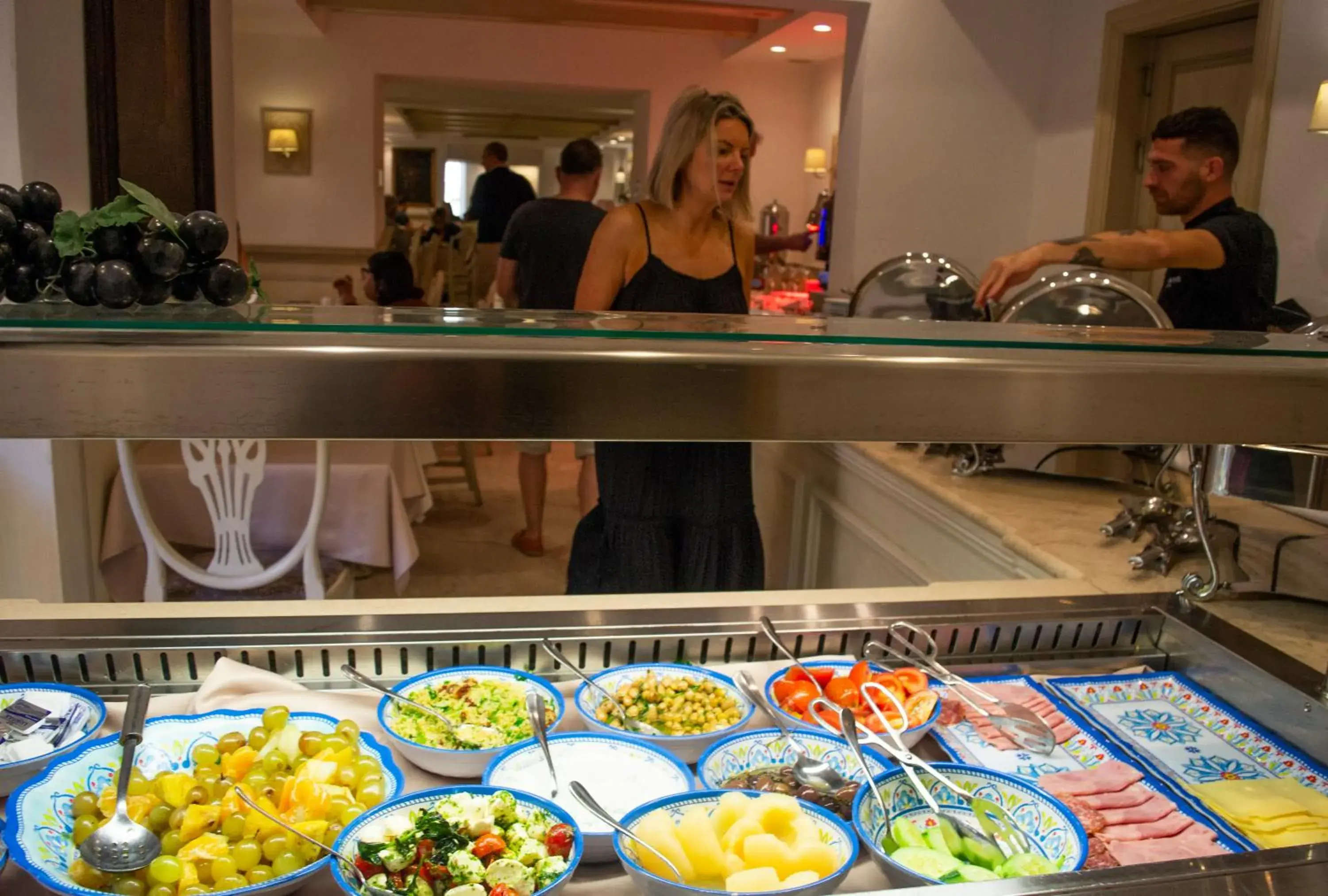 Breakfast in Osborne Hotel Breakfast in Osborne Hotel