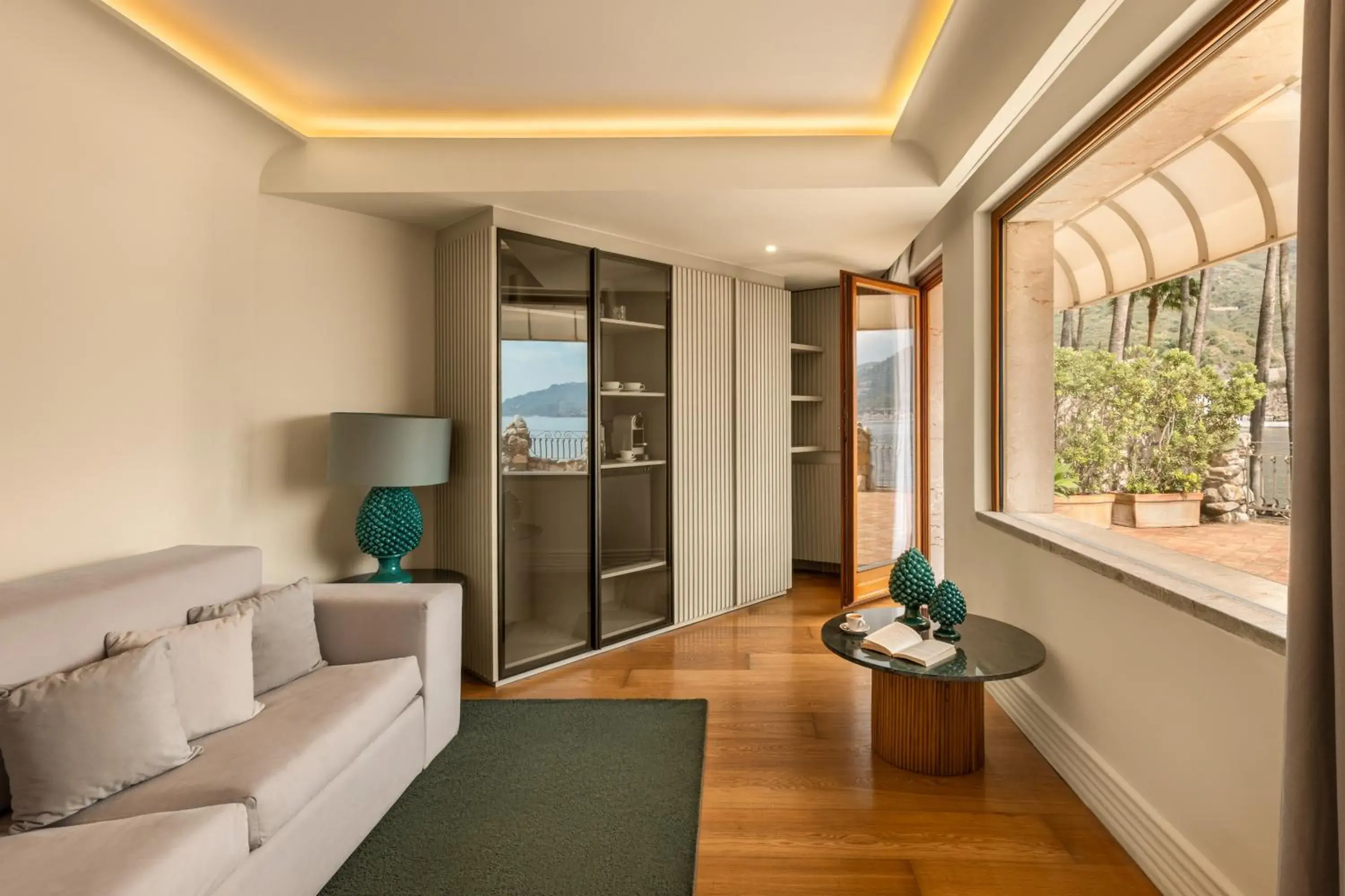 Living room in Atlantis Bay - The Leading Hotels of the World Living room in Atlantis Bay - The Leading Hotels of the World