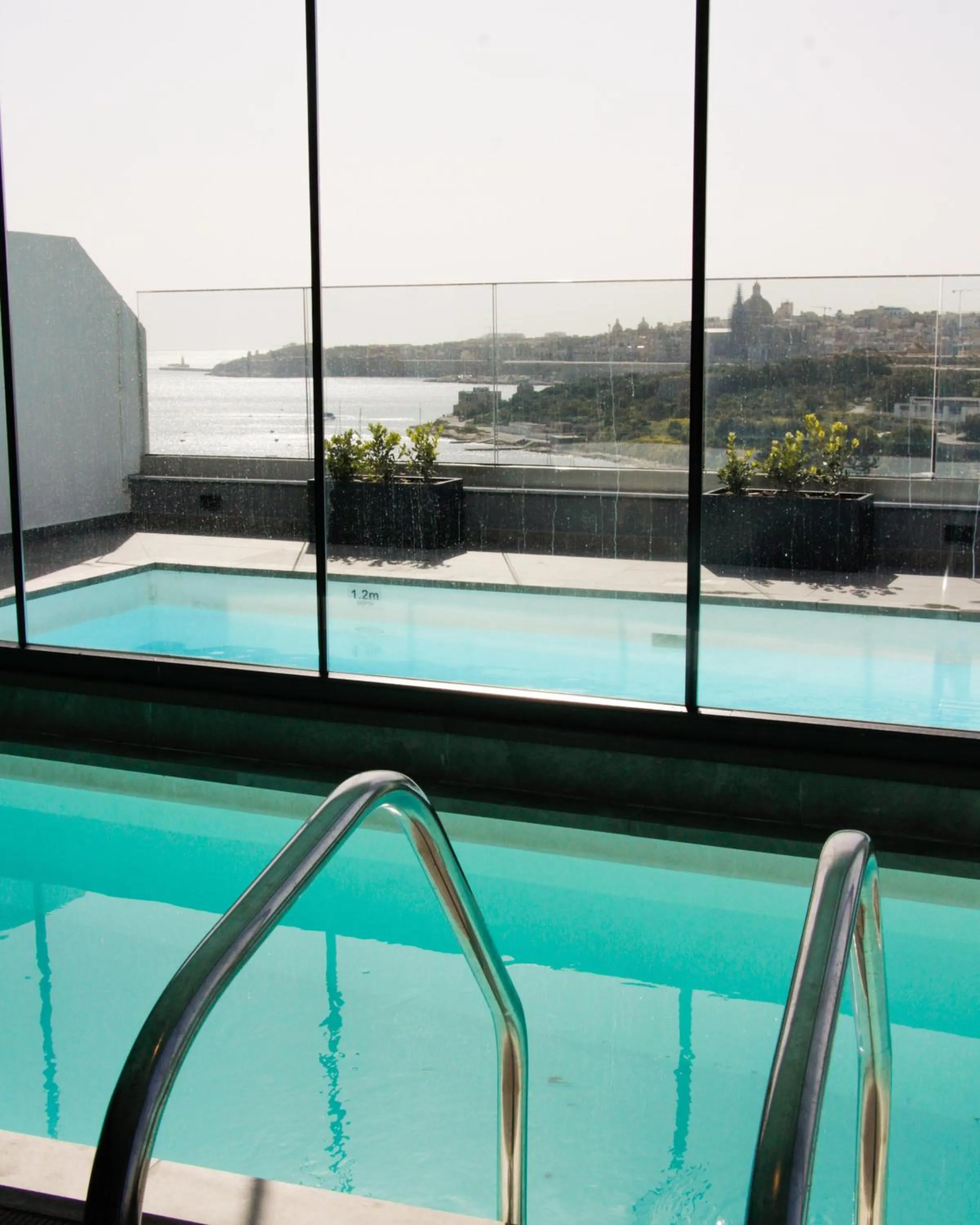Swimming pool in Verdi Gzira Promenade